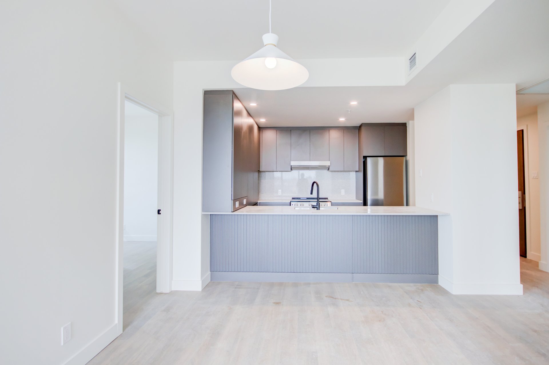 1900 Rue Yvette-Brillon — photo 2