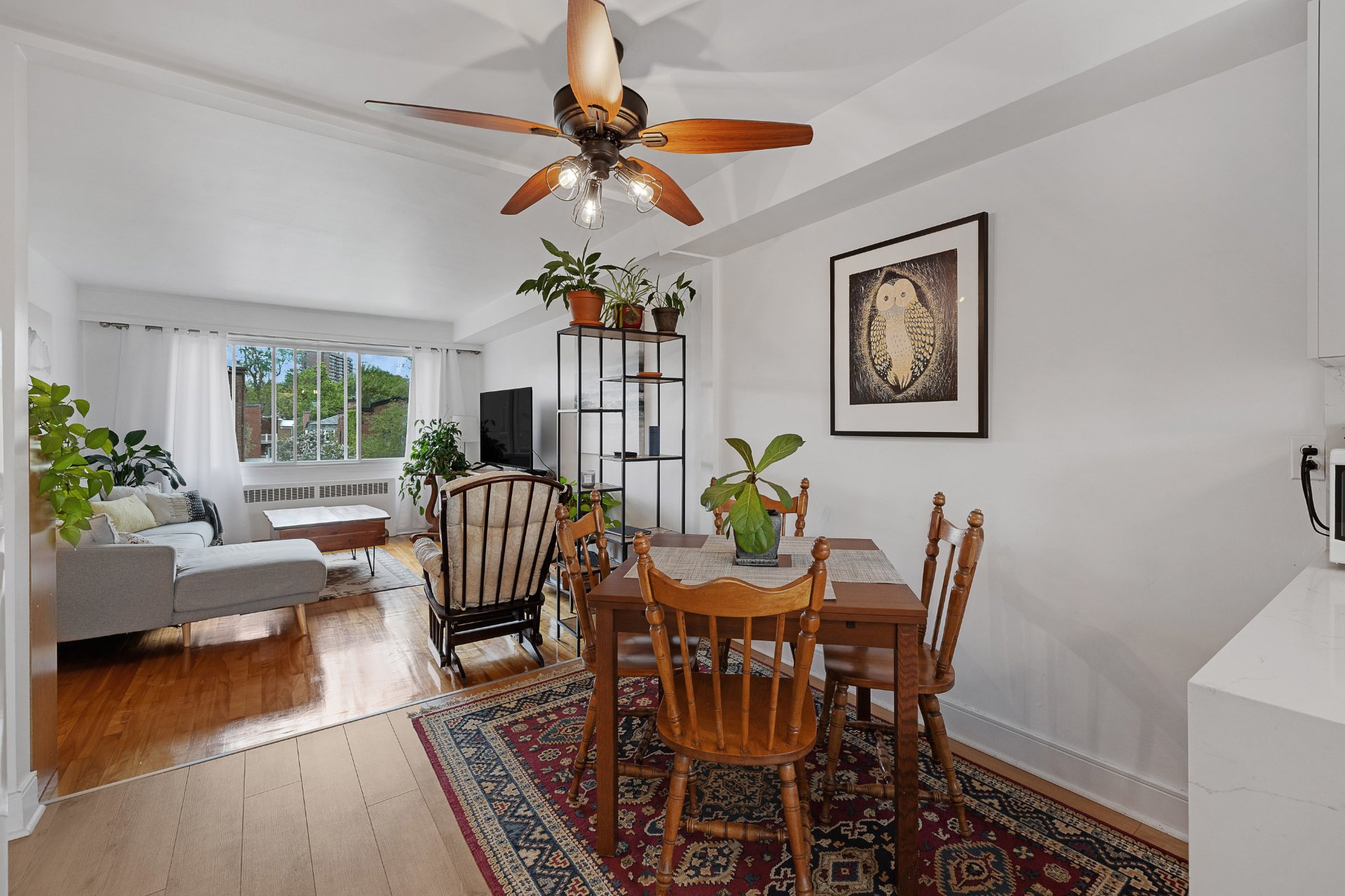 2424 Av. de Mayfair — photo 3