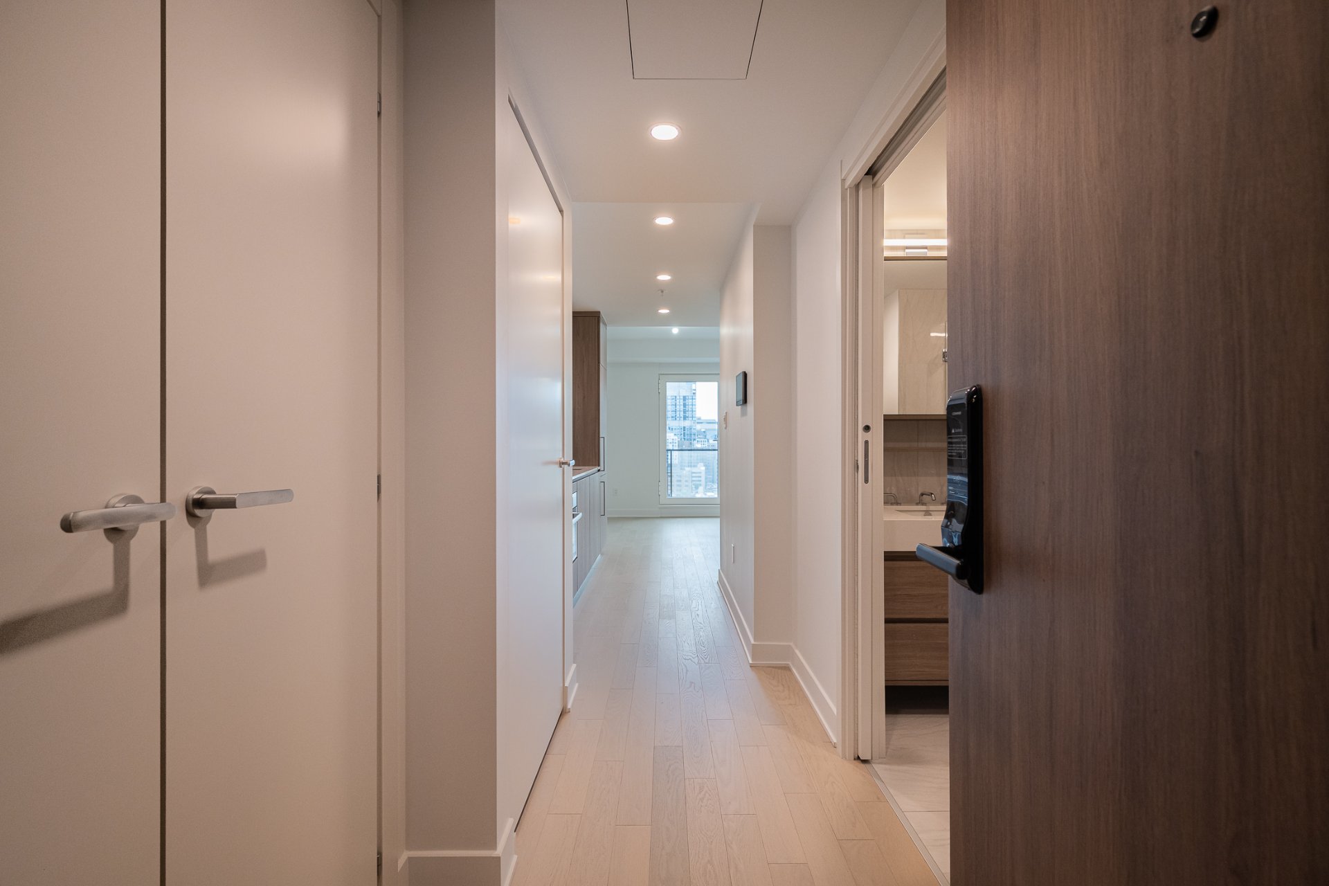 1518 Rue Sherbrooke O. — photo 3