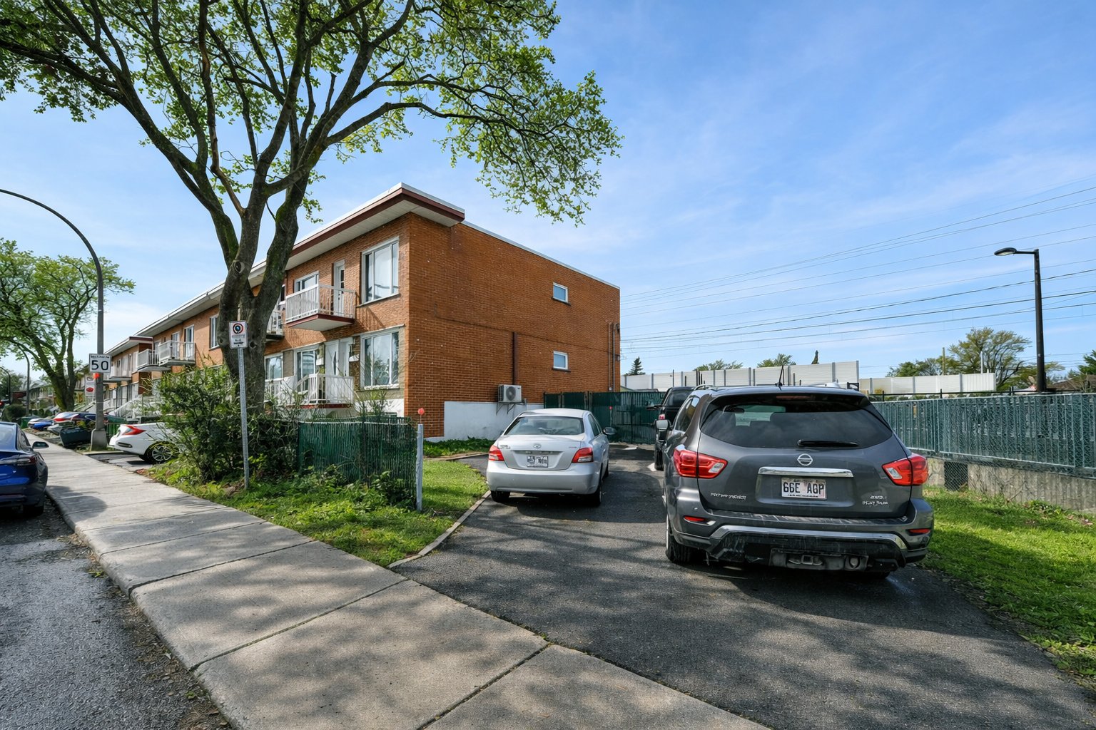 3735 Boul. Henri-Bourassa O. — photo 2