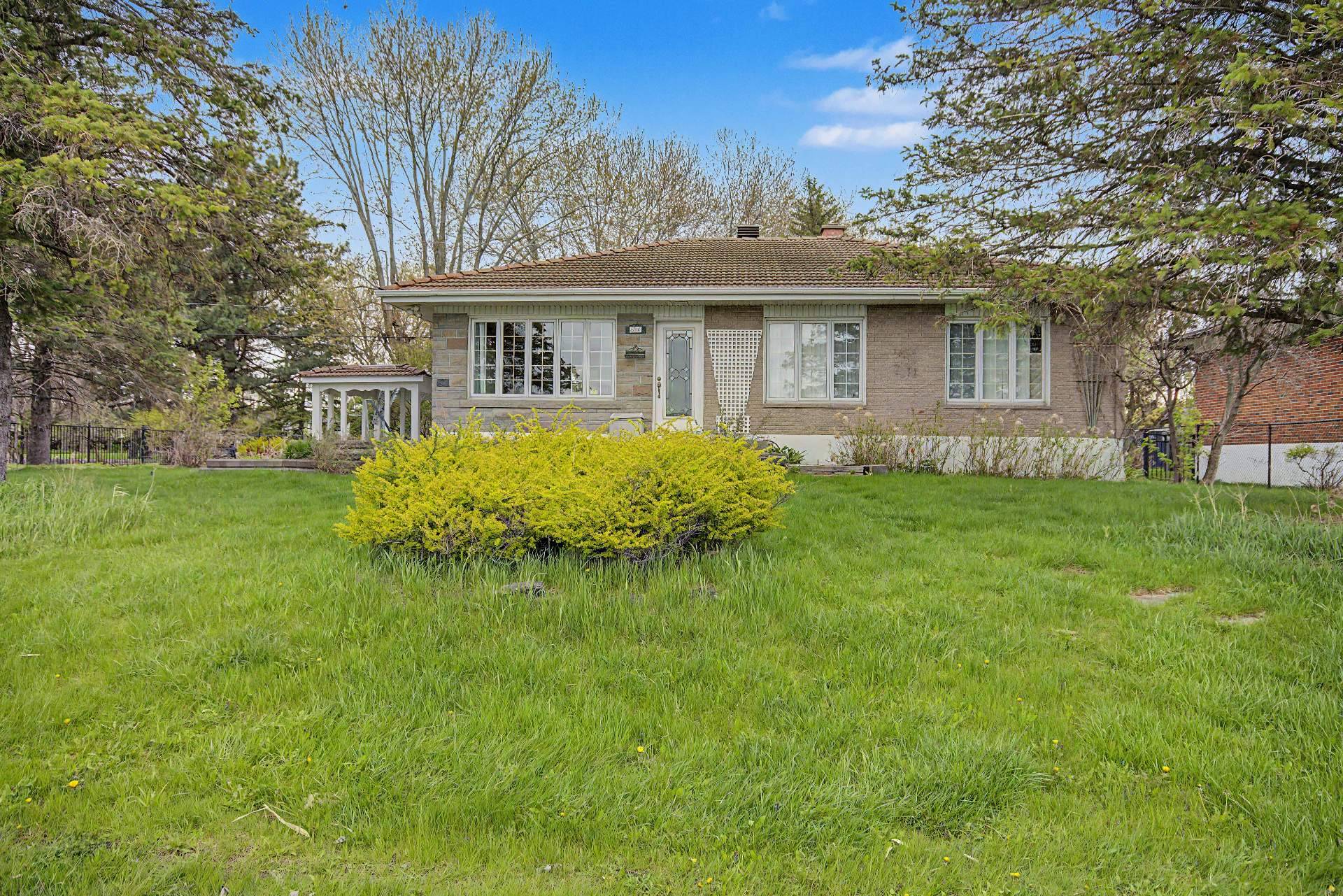 84 Rue Ste-Thérèse — photo 1