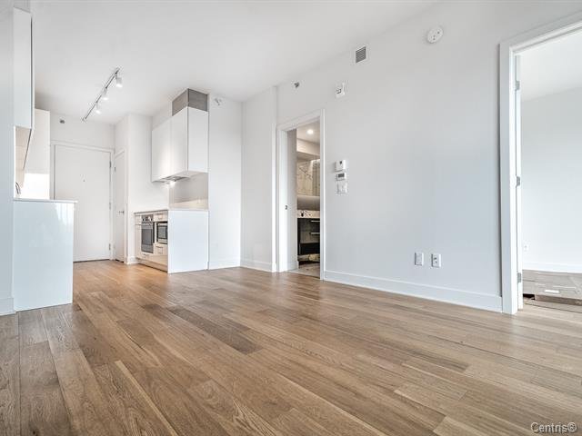 2020 Boul. René-Lévesque O. — photo 2