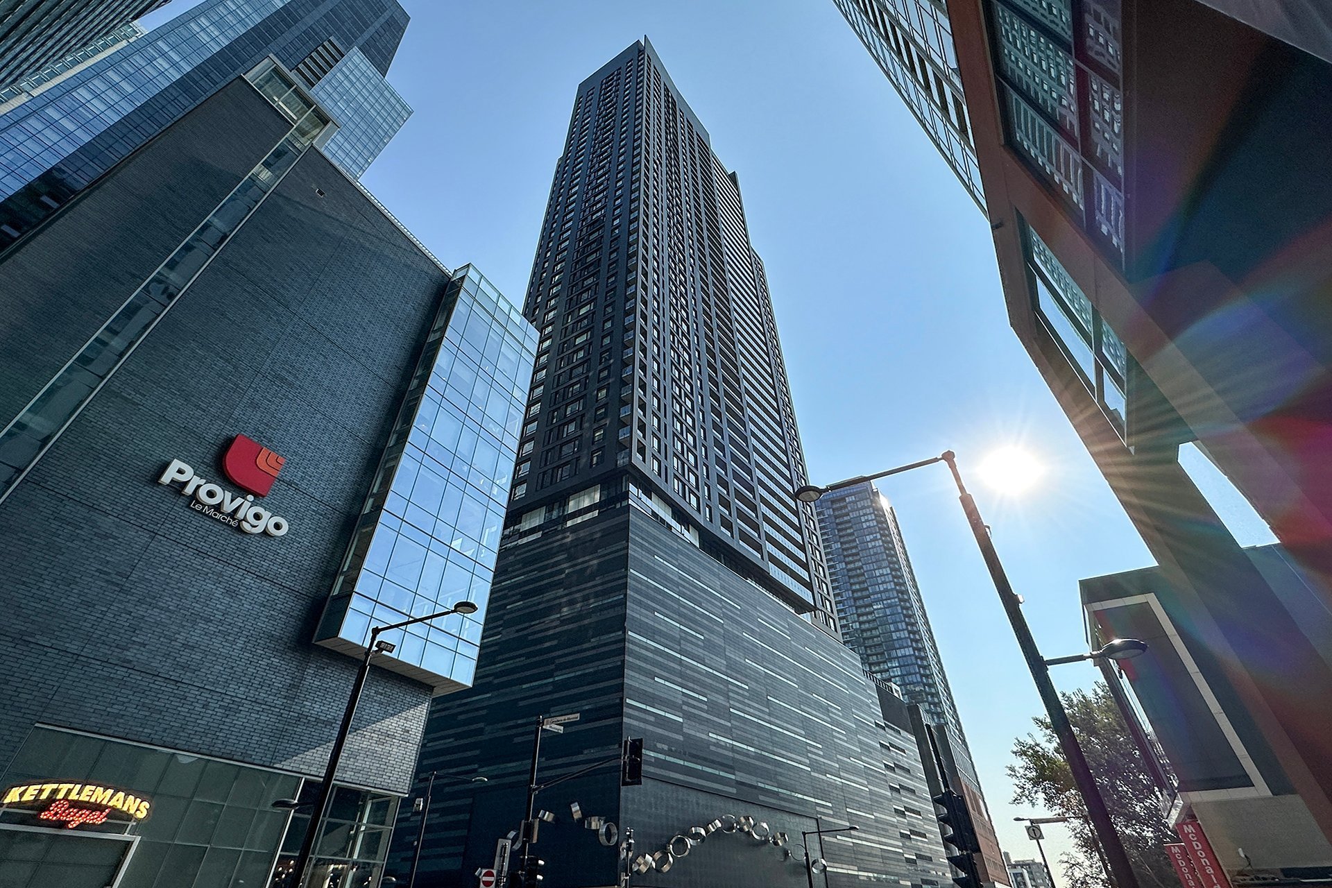 1288 Av. des Canadiens-de-Montréal — photo 1
