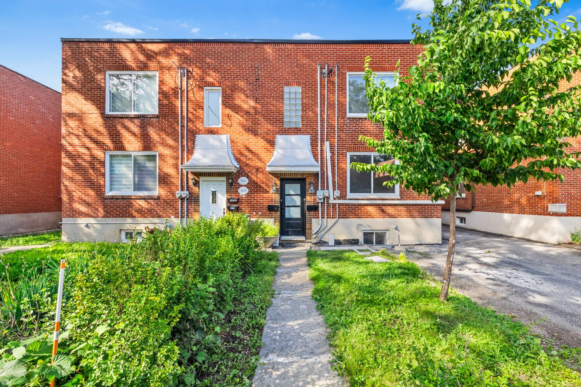5235 Av. Connaught — photo 1