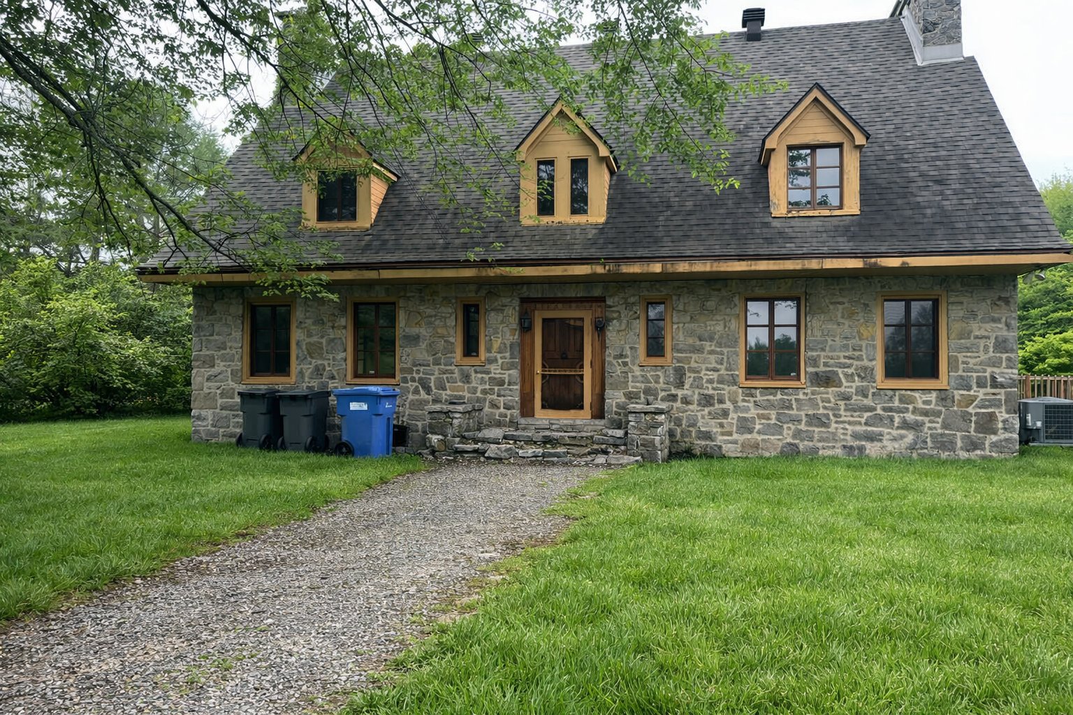 1601 Ch. Daoust — photo 2