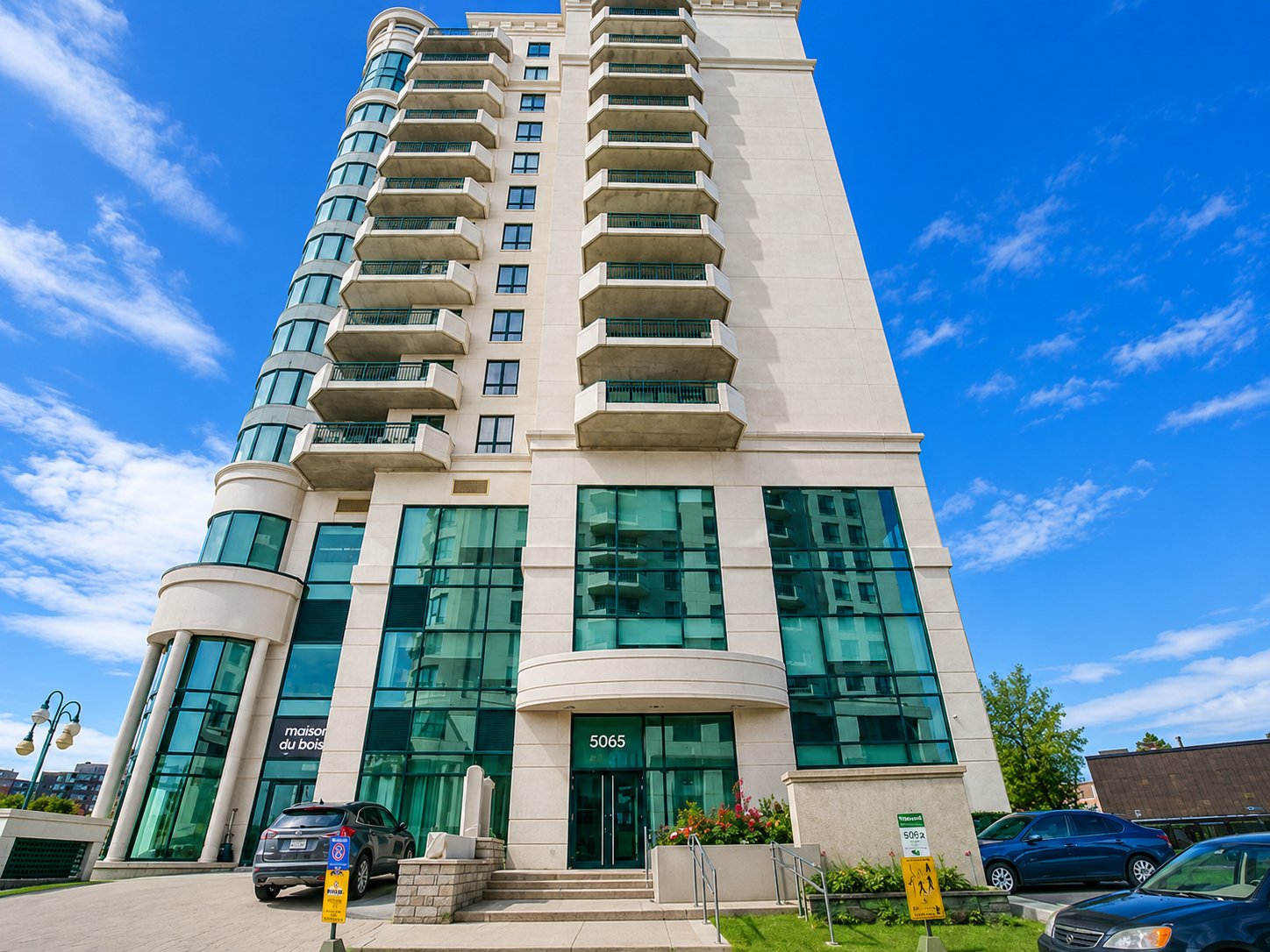 5065 Rue Jean-Talon E. — photo 1