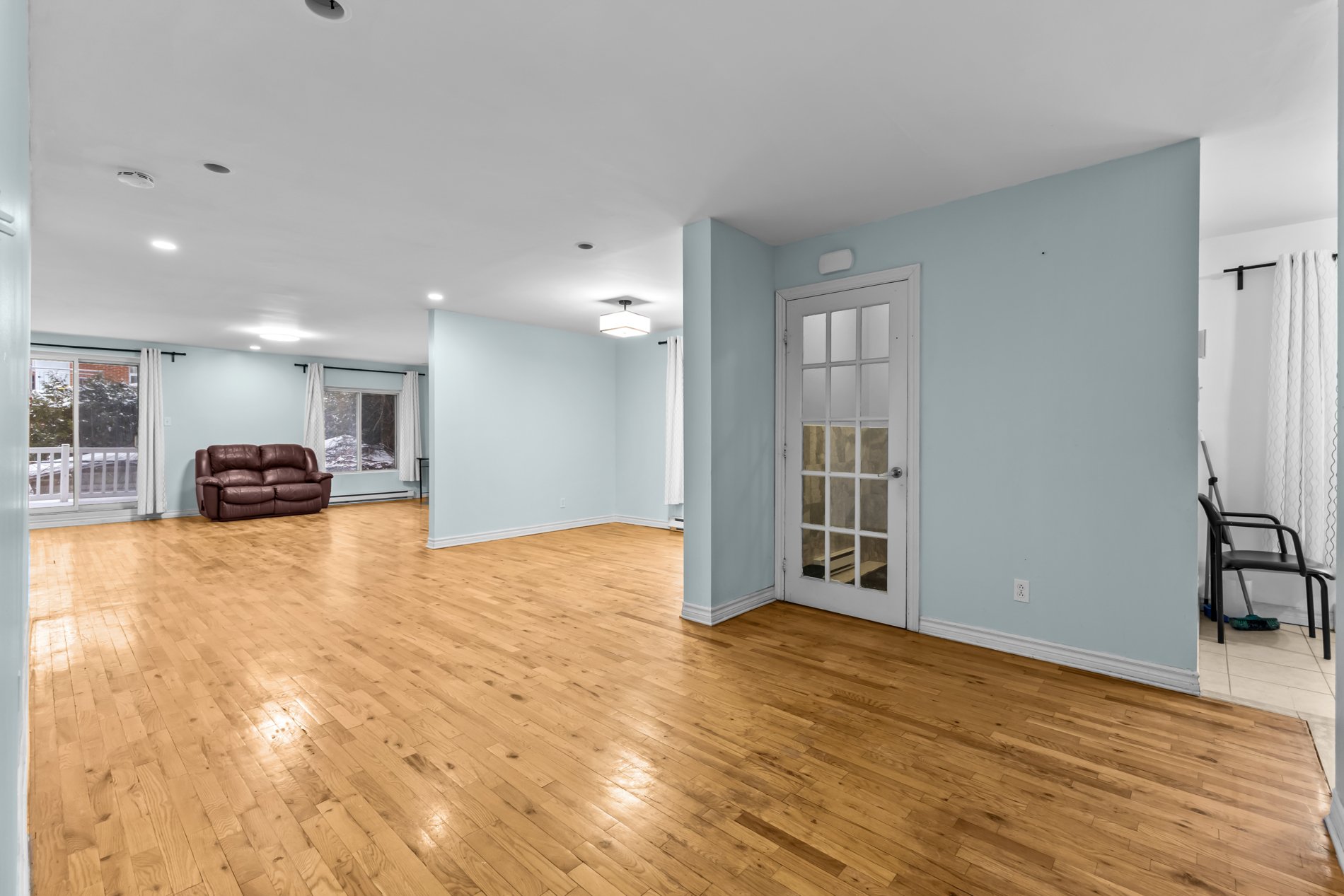 5450 Av. Plamondon — photo 2