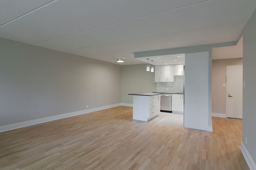 4800 Boul. De Maisonneuve O. — photo 3