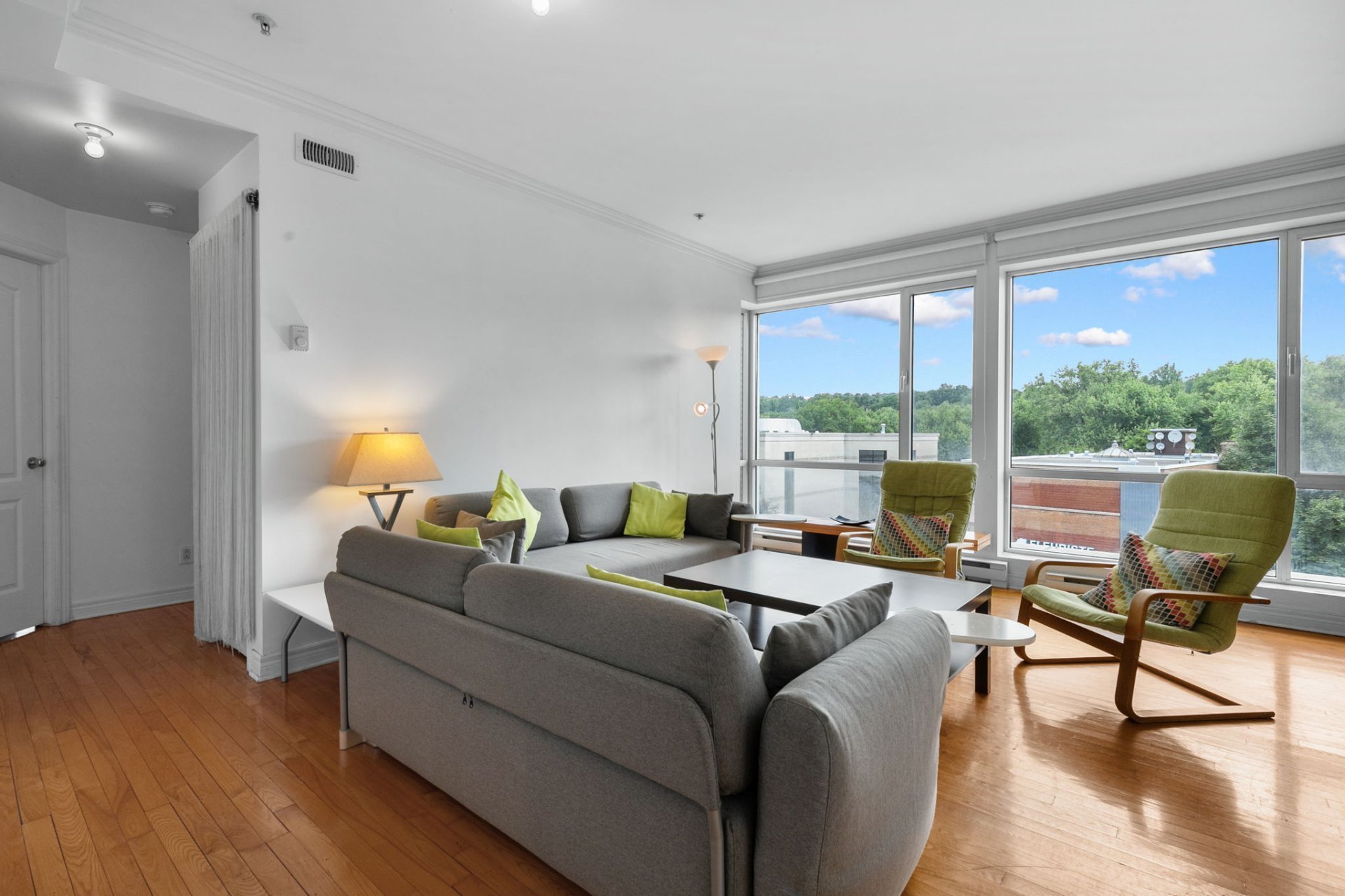 4410 Ch. de la Côte-des-Neiges — photo 2