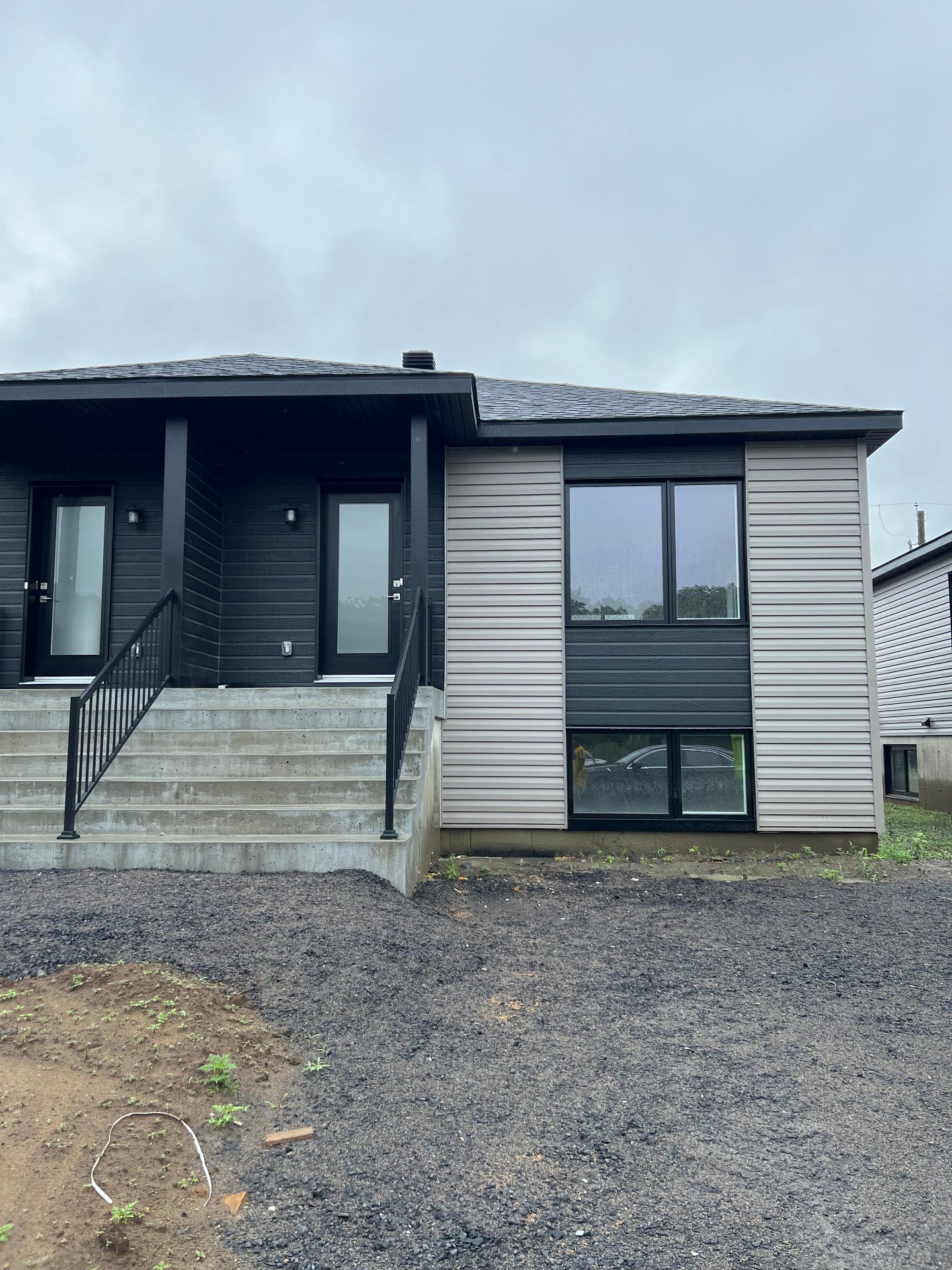 645 Rue Leclerc — photo 1