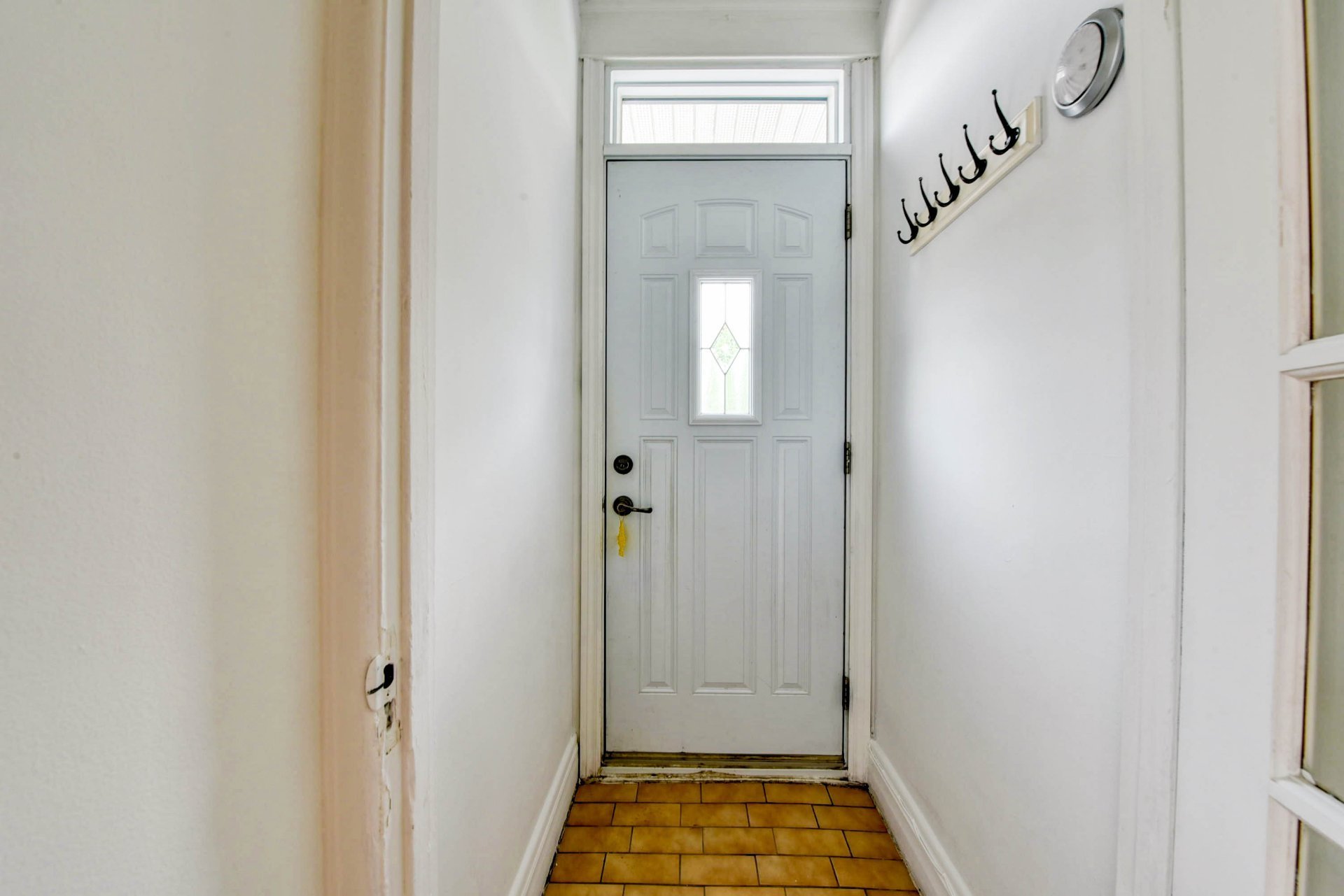 8615 Rue St-Denis — photo 3