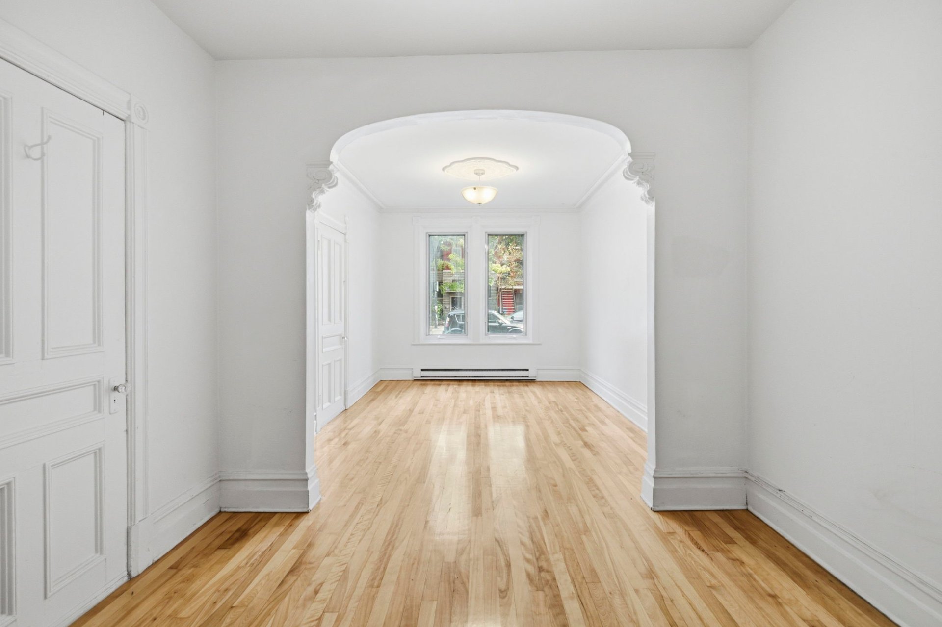 6370 Rue St-Denis — photo 2