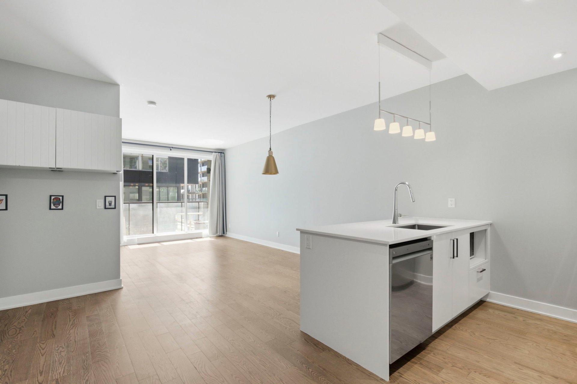 1400 Rue Ottawa — photo 3