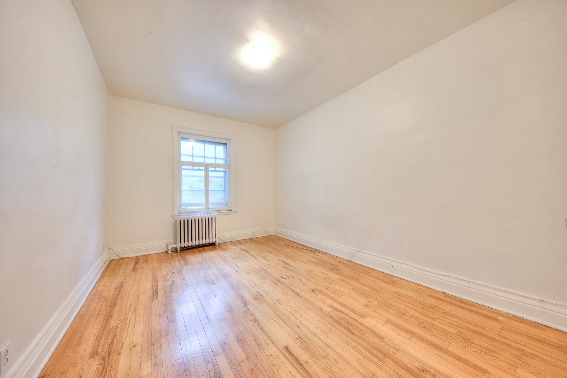 2515 Boul. Édouard-Montpetit — photo 2