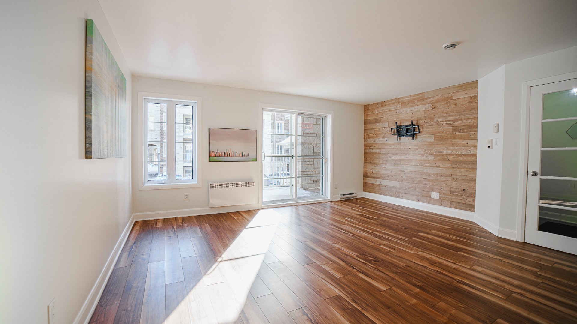 1176 Boul. du Curé-Labelle — photo 2