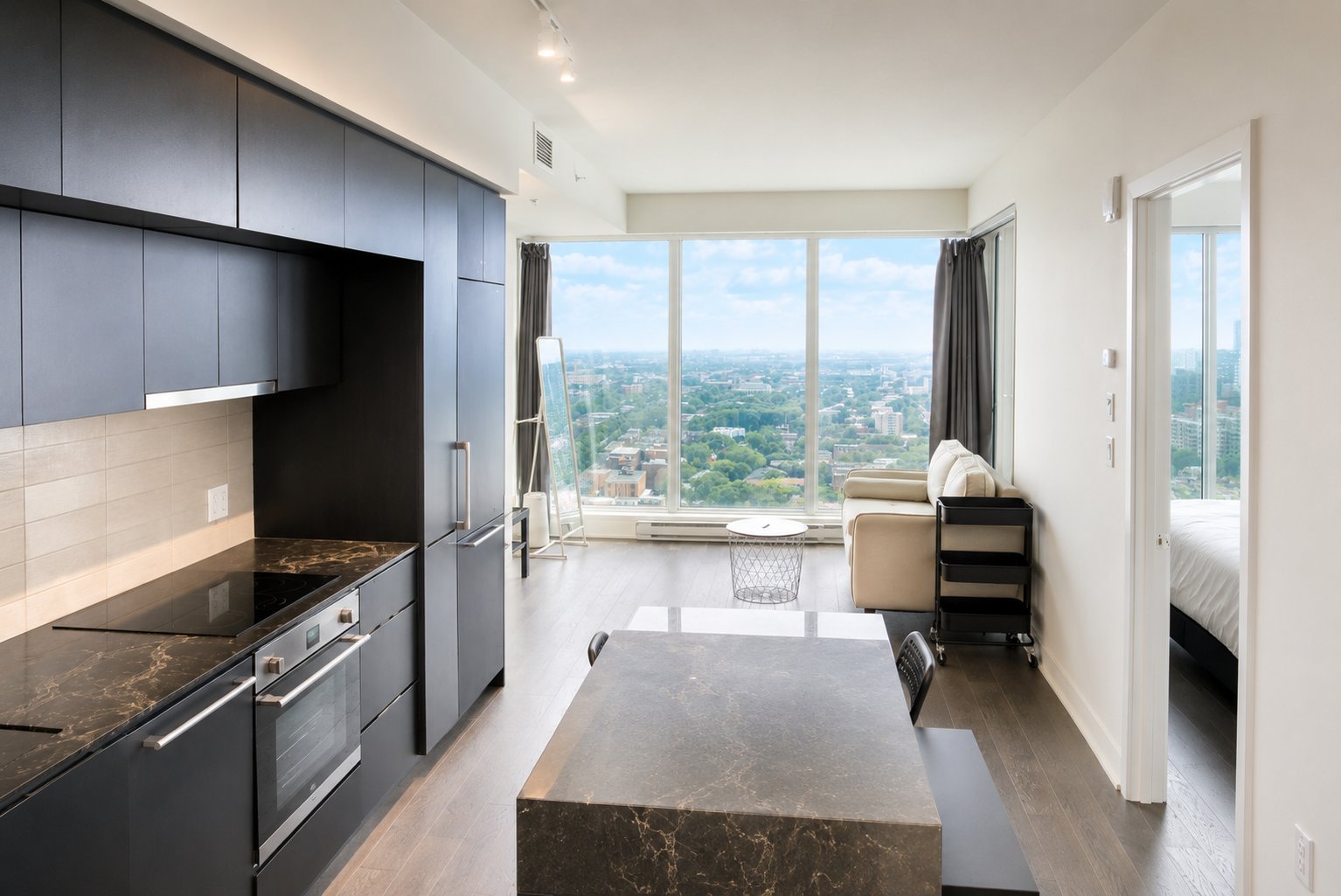 1288 Rue St-Antoine O. — photo 3