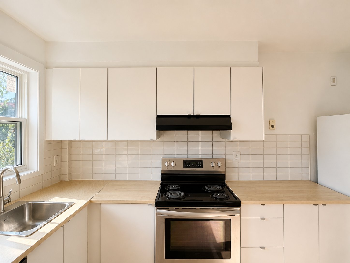 6915 Av. Lamont — photo 3