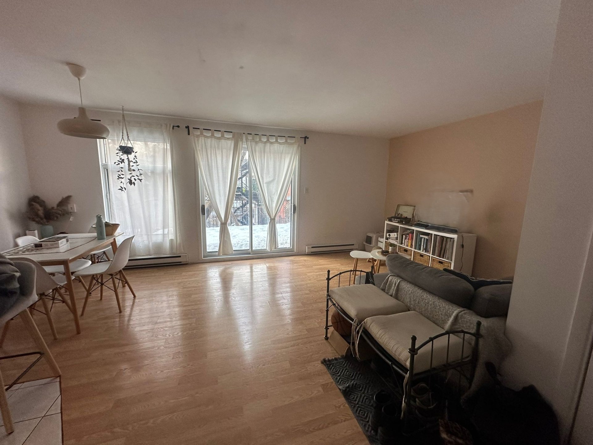 1483 Rue Ste-Catherine E. — photo 1