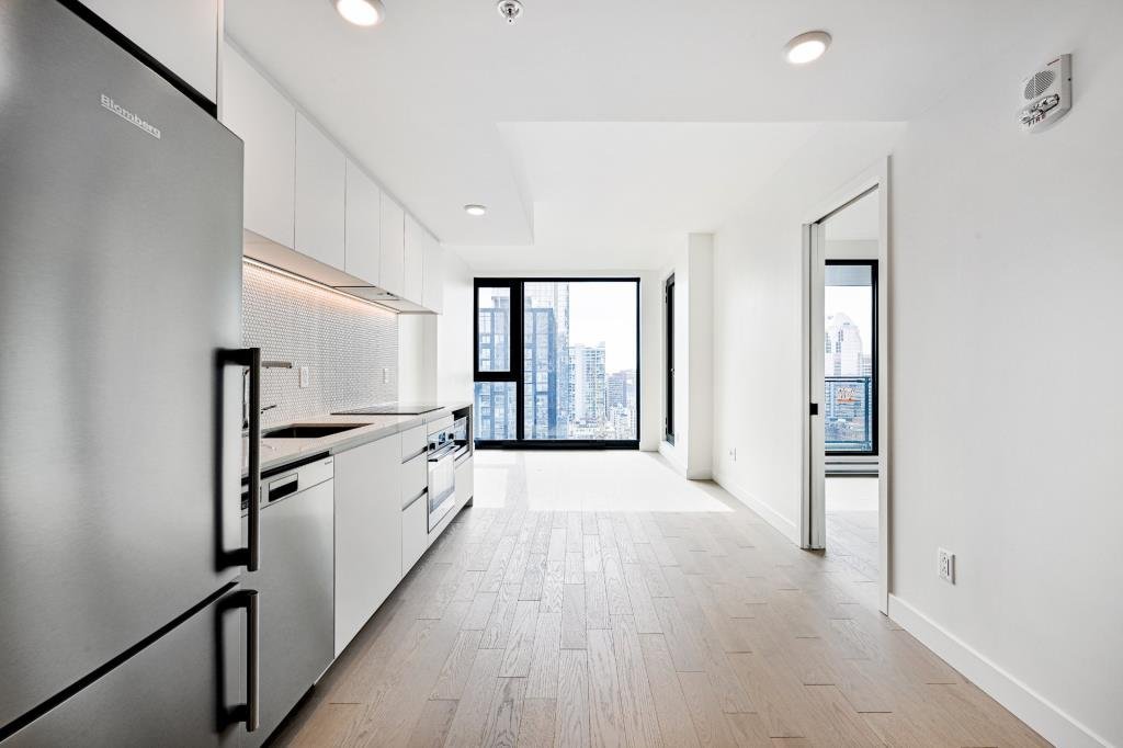 1210 Rue Jeanne-Mance — photo 2