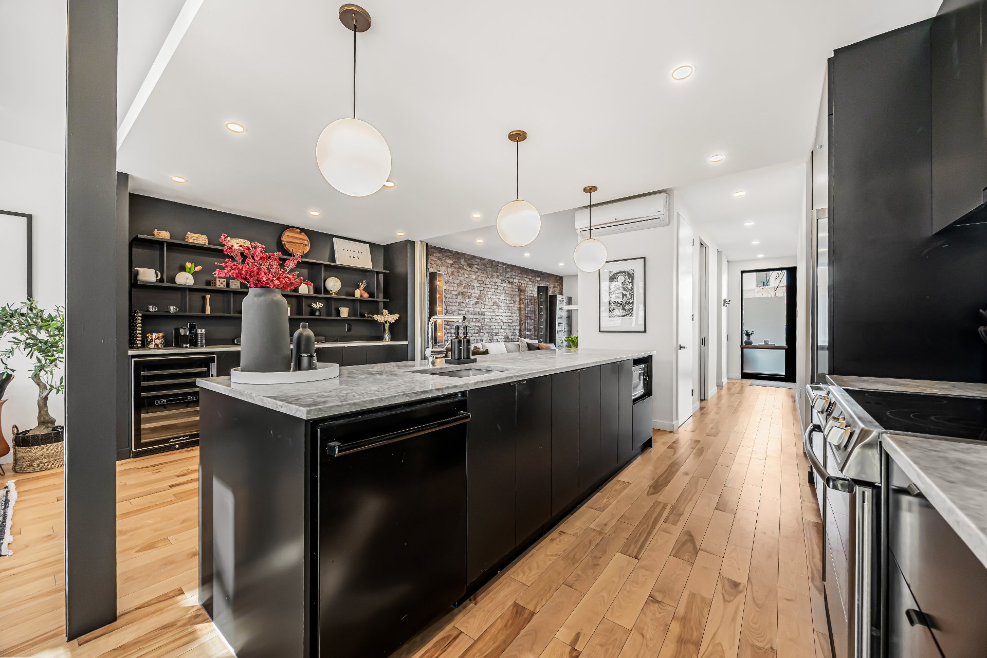 2694 Rue de Reading — photo 2