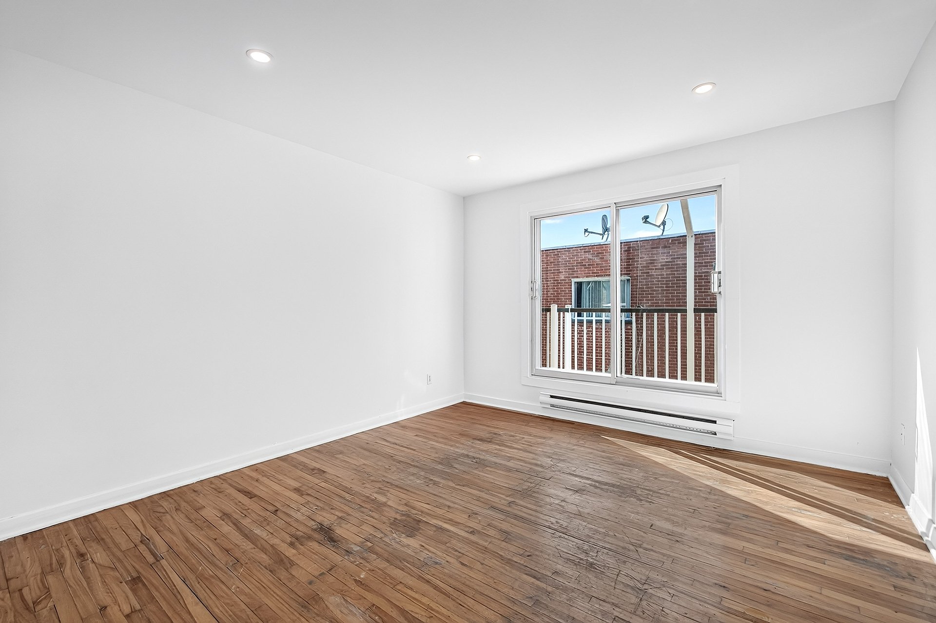 4761 Boul. Henri-Bourassa E. — photo 2