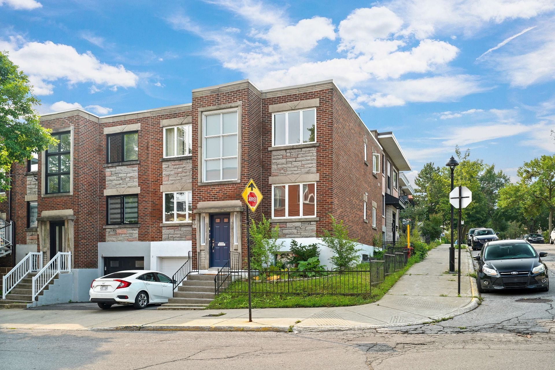 2850 Rue Jacques-Hertel — photo 1