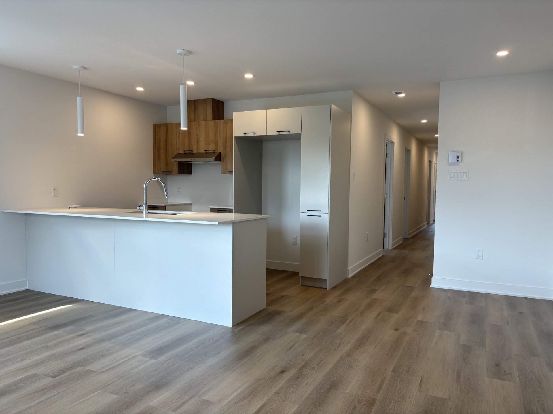 142 Rue Caroline — photo 3
