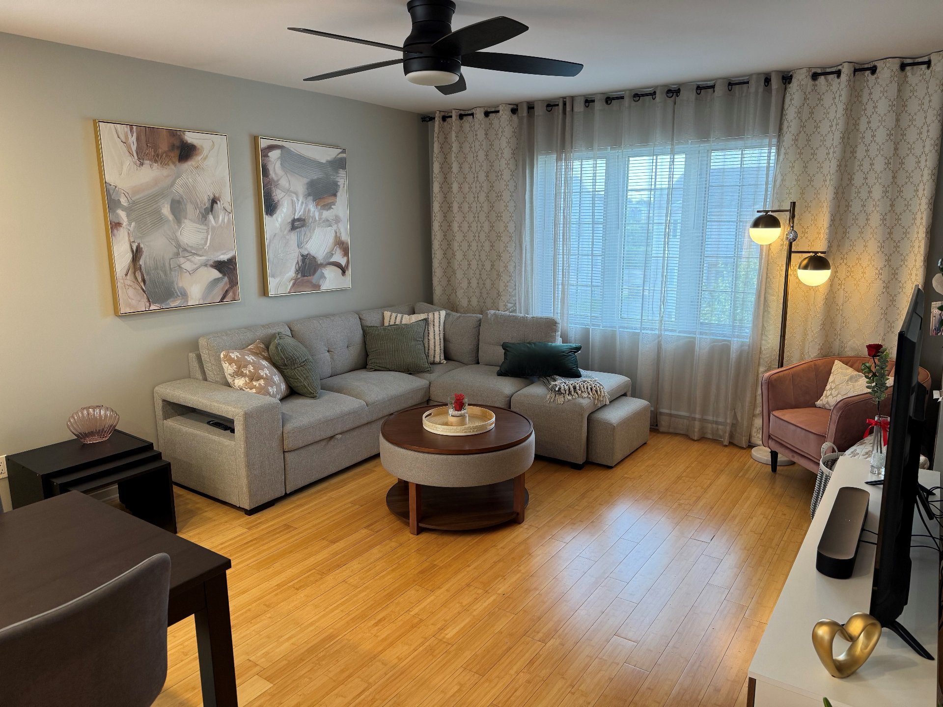 4425 Av. de la Renaissance — photo 3