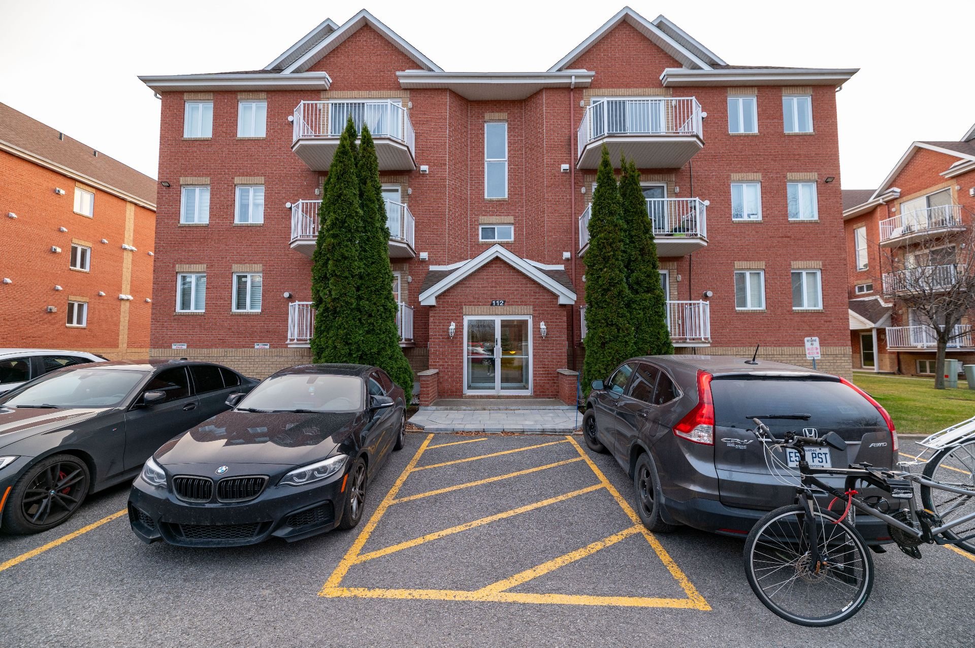 112 Av. de Balmoral — photo 1