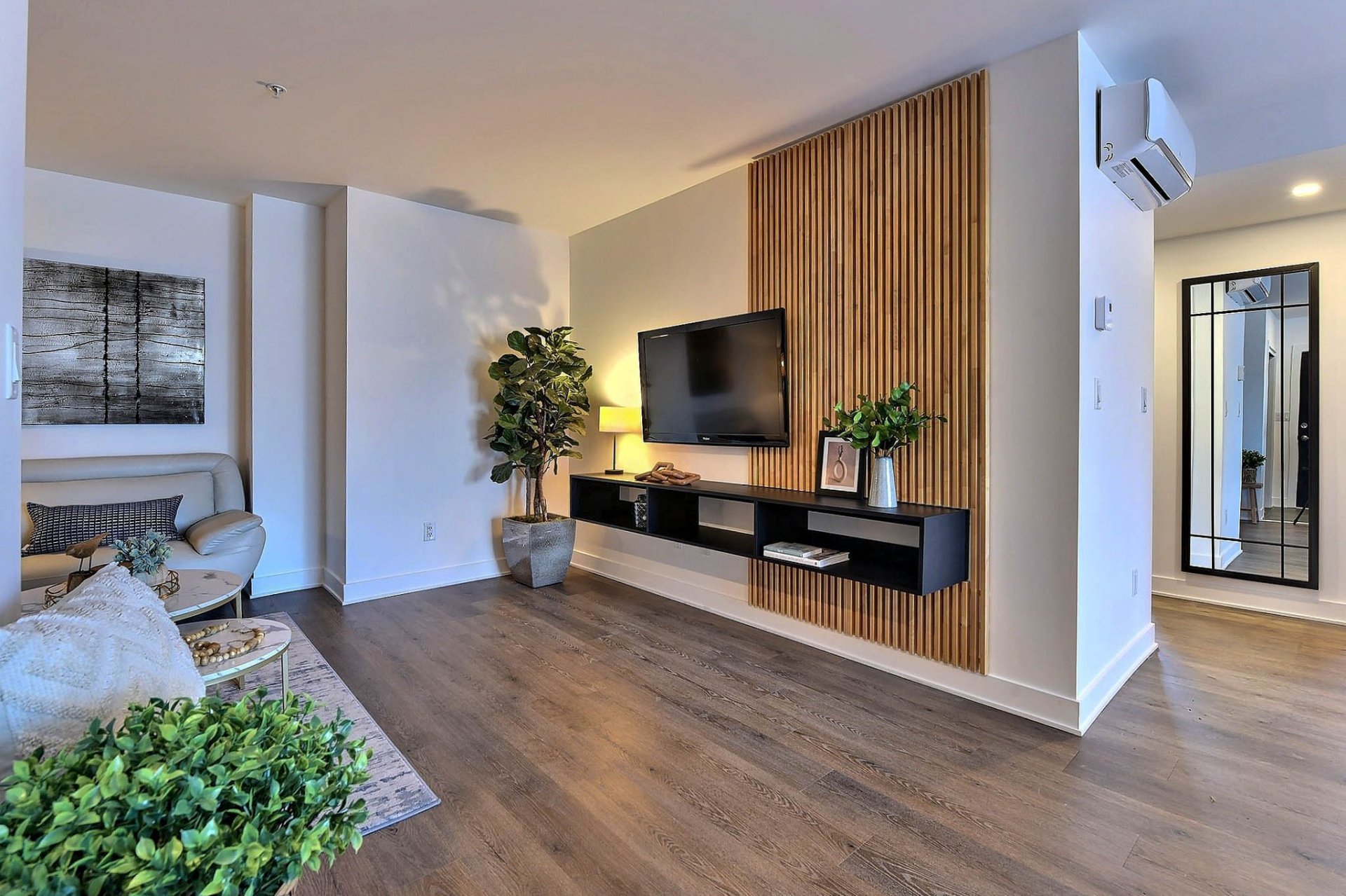 3900 Boul. Henri-Bourassa E. — photo 2