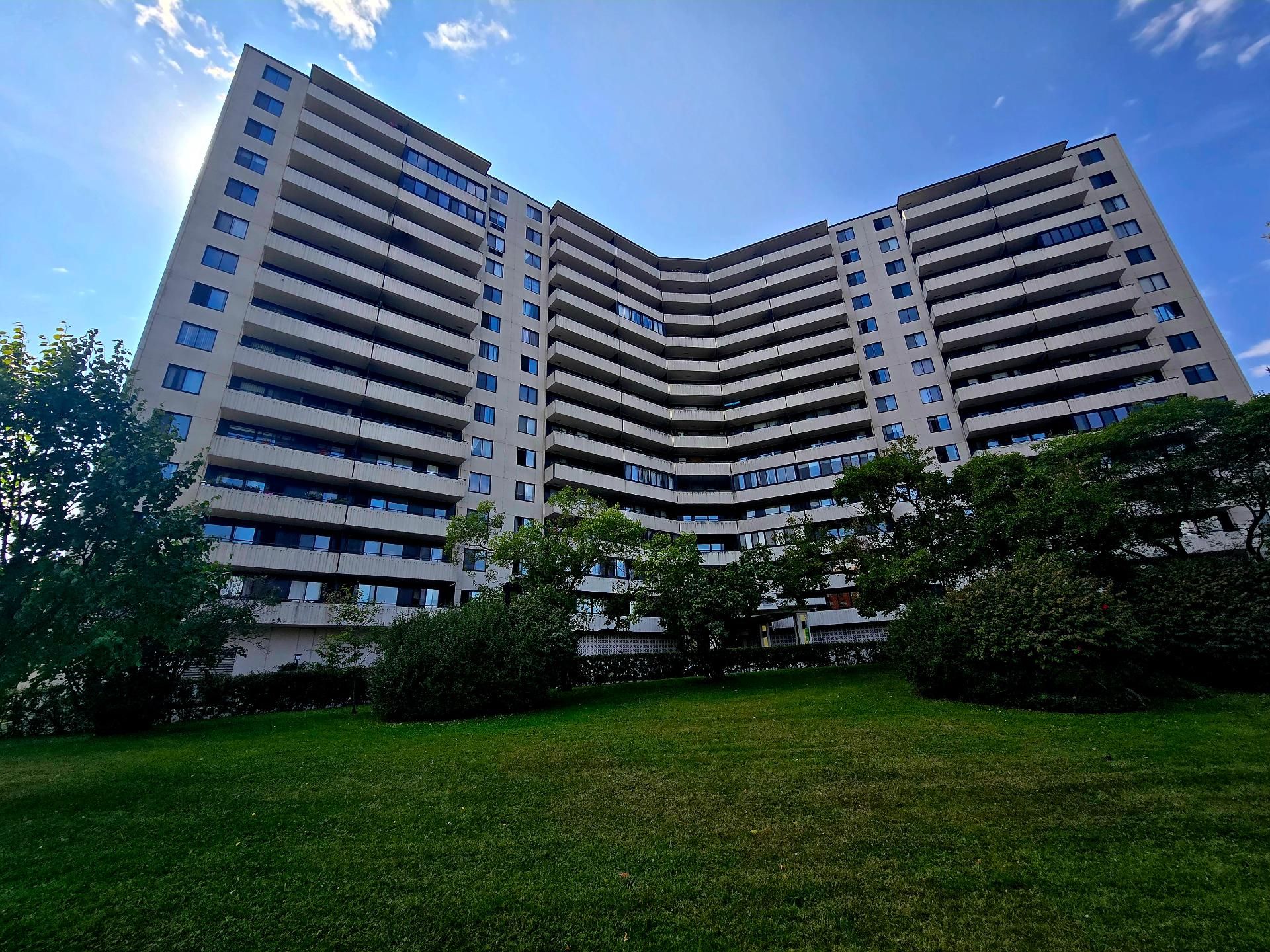 2555 Av. du Havre-des-Îles — photo 1