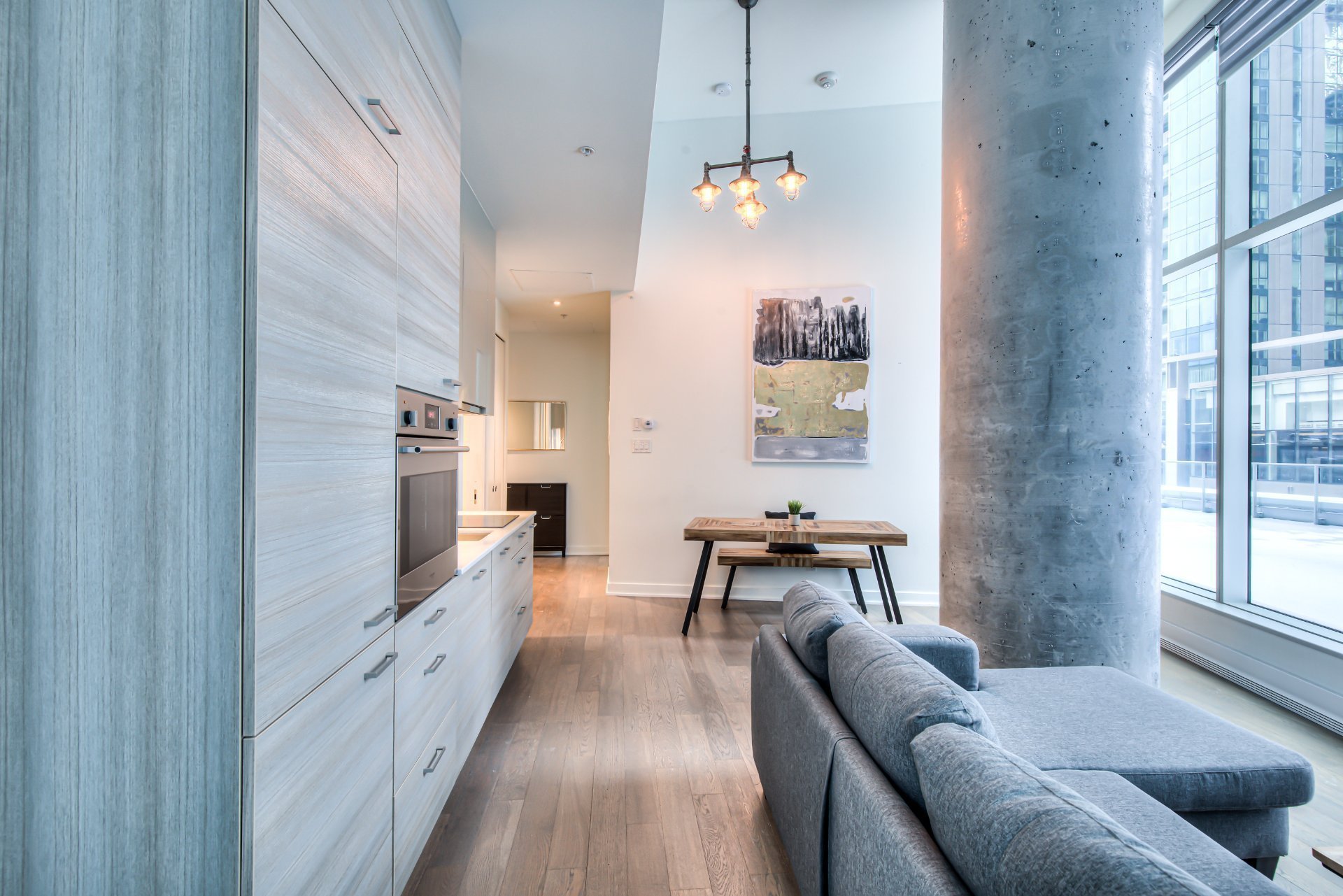 1155 Rue de la Montagne — photo 2