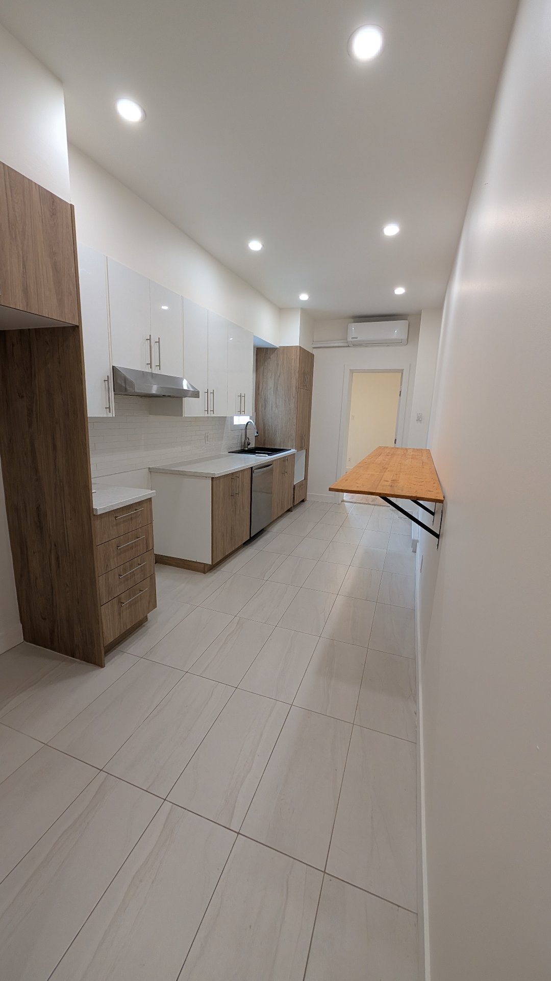5284 Av. Papineau — photo 2