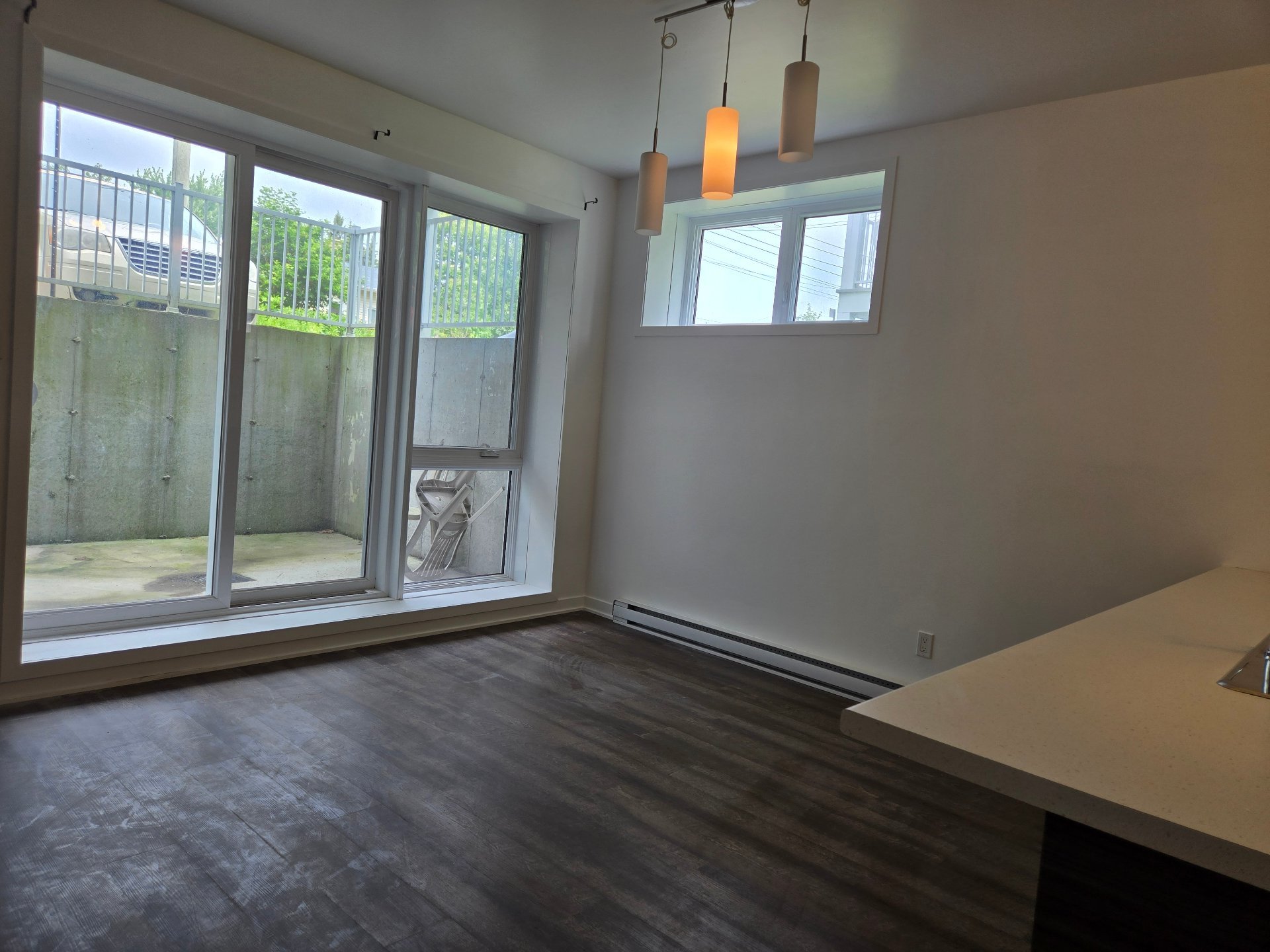 1078 Rue St-Viateur — photo 3