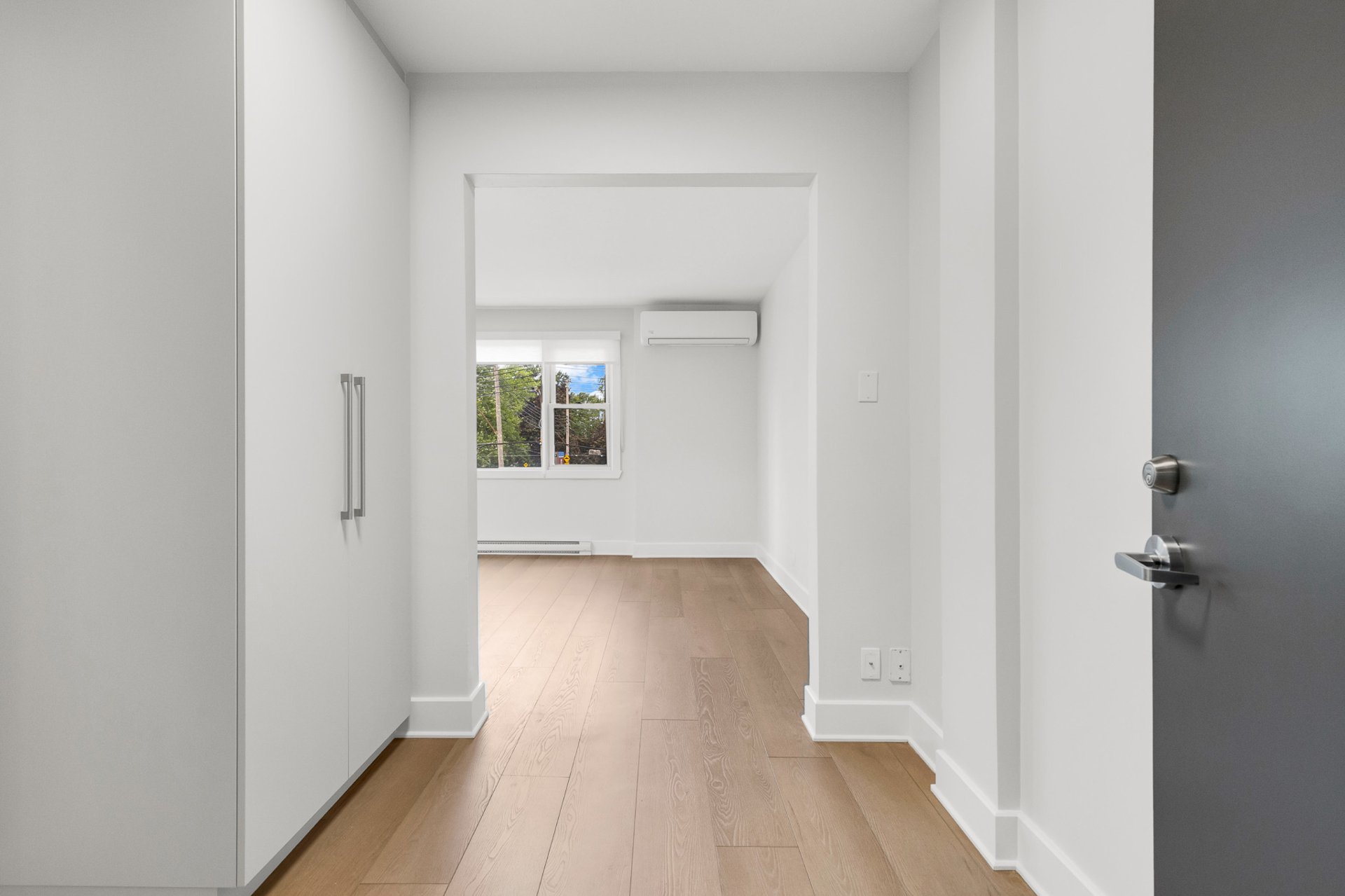 4655 Av. Madison — photo 2