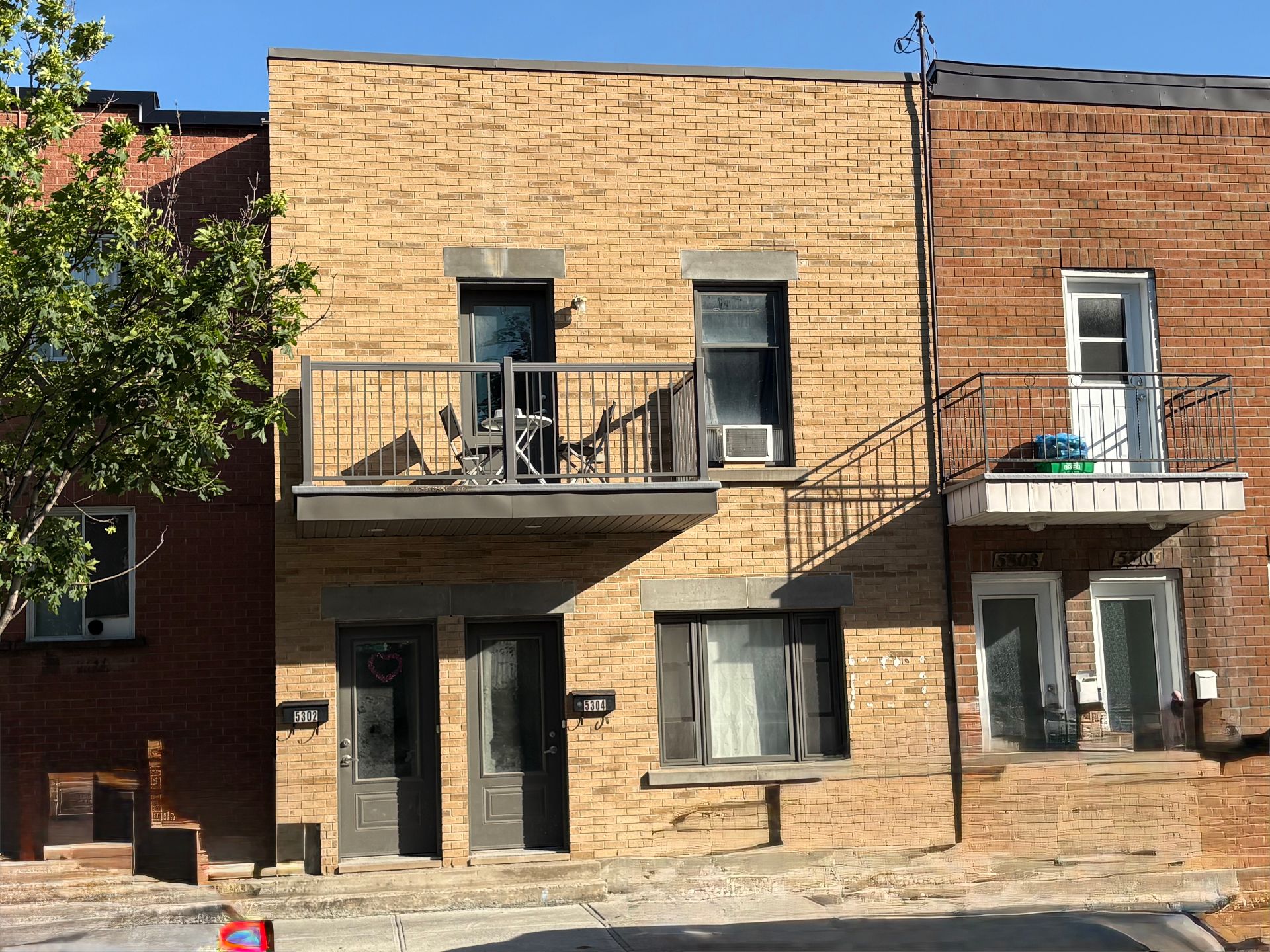 5304 Rue Notre-Dame O. — photo 1