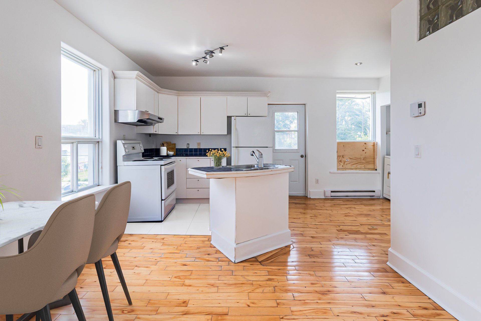 5272 Rue Ste-Marie — photo 3