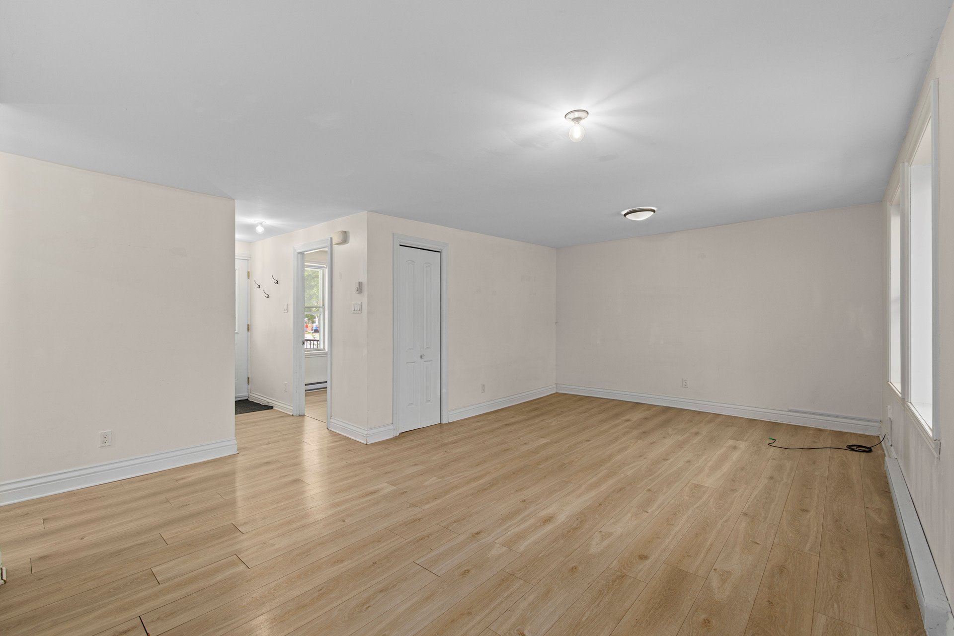 203 Rue Lafleur — photo 3