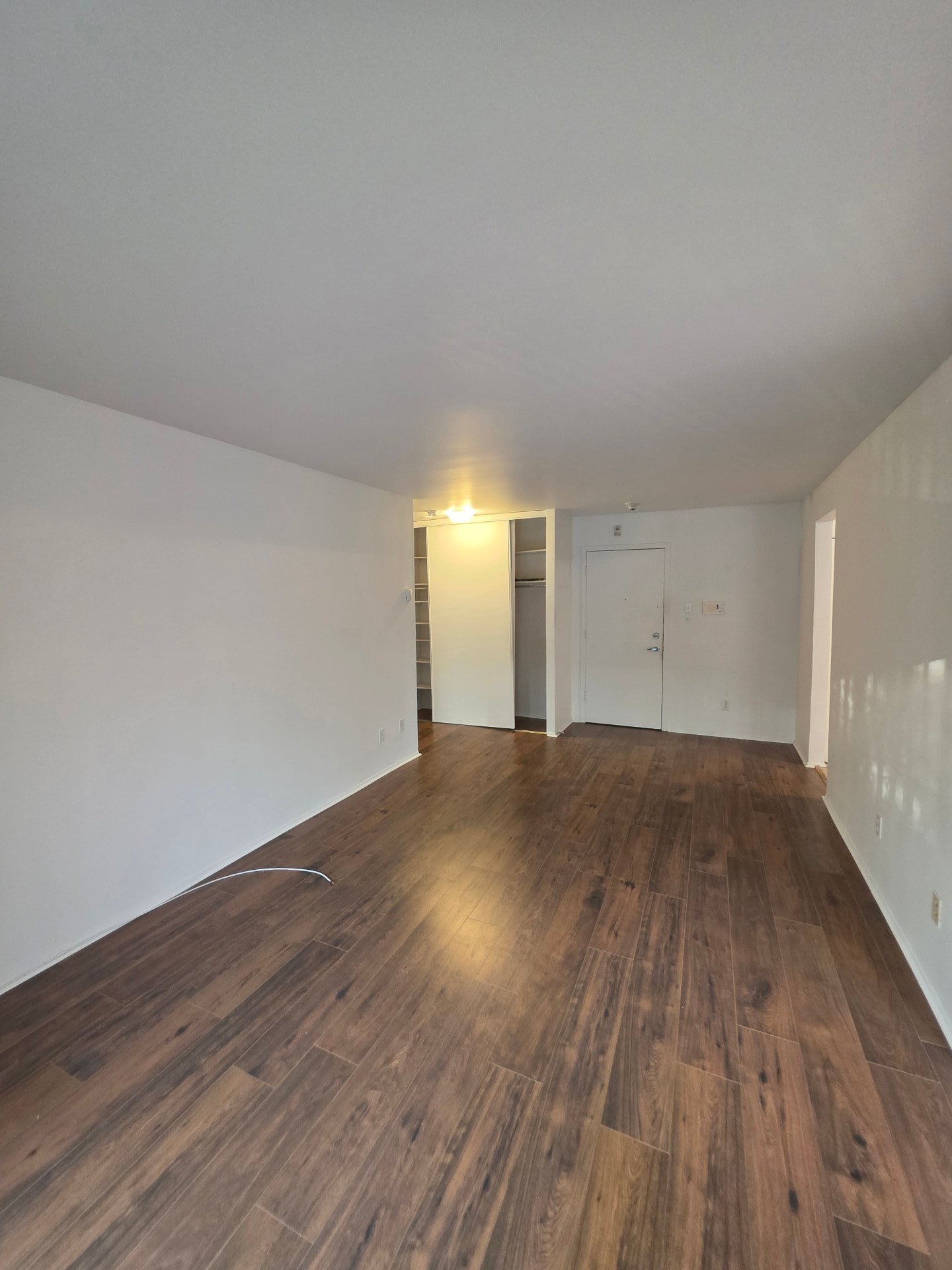 550 Rue Varennes — photo 2