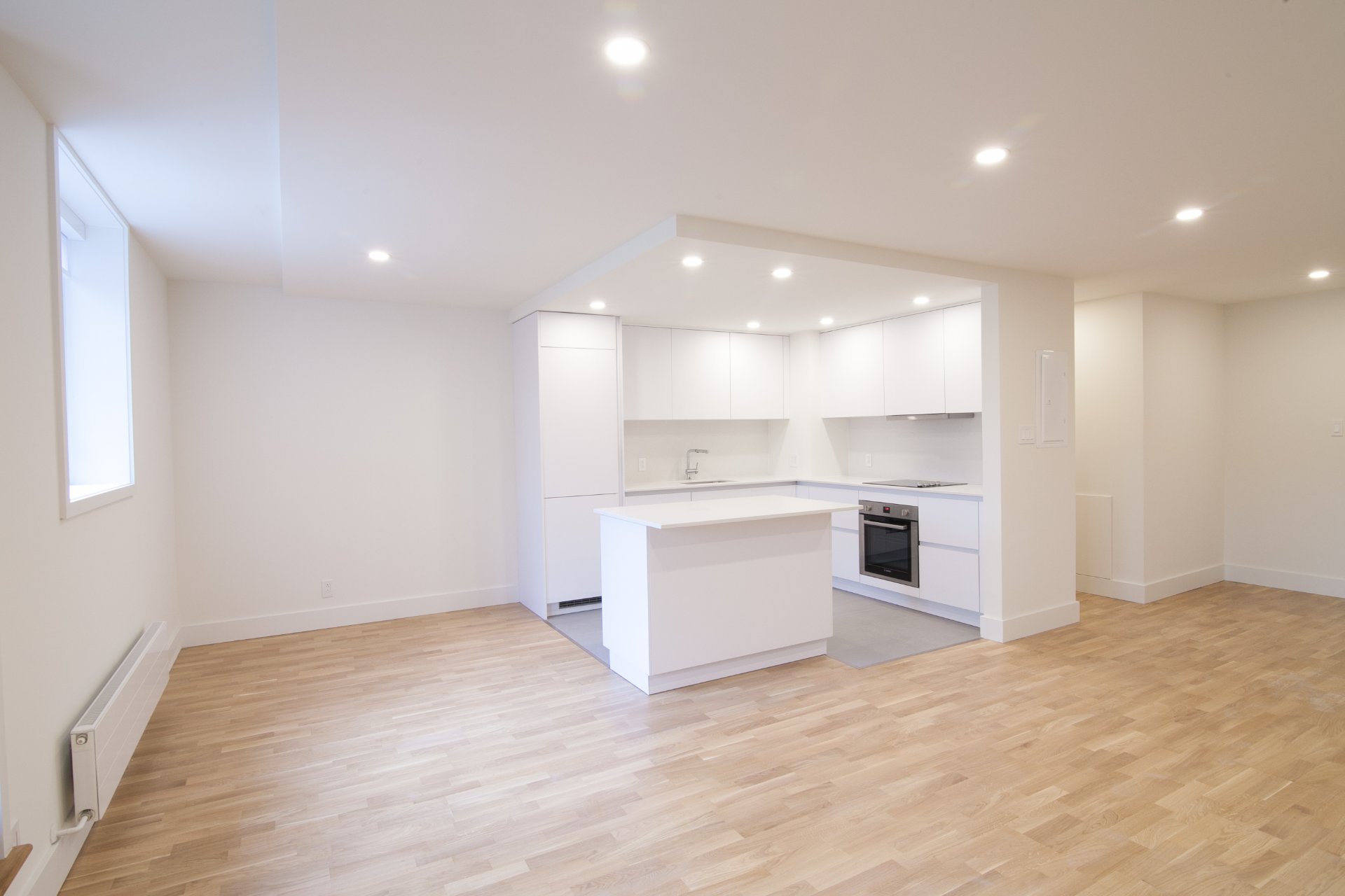4800 Boul. De Maisonneuve O. — photo 3