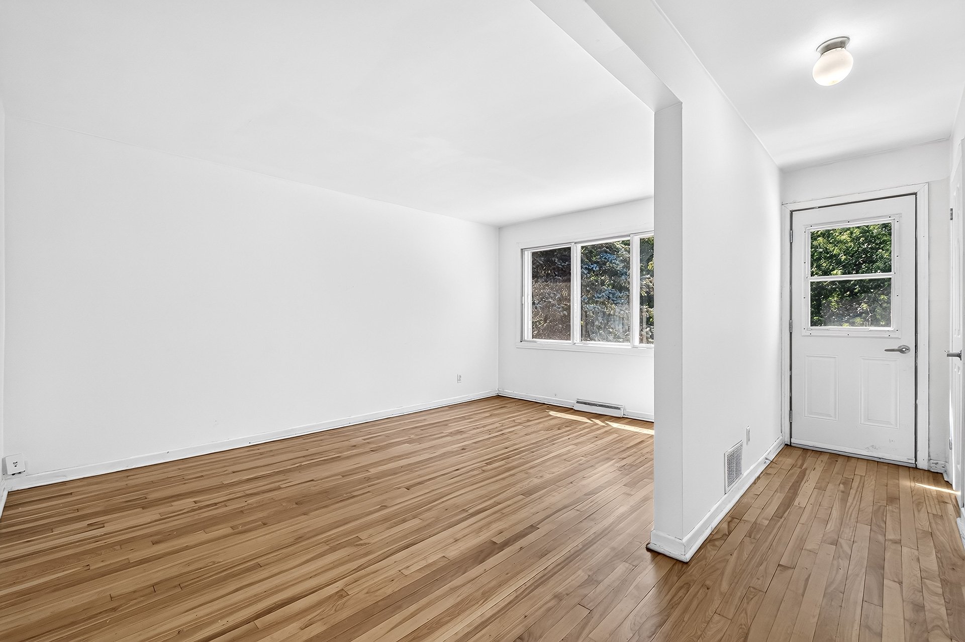 9717 Rue Jeannette — photo 3