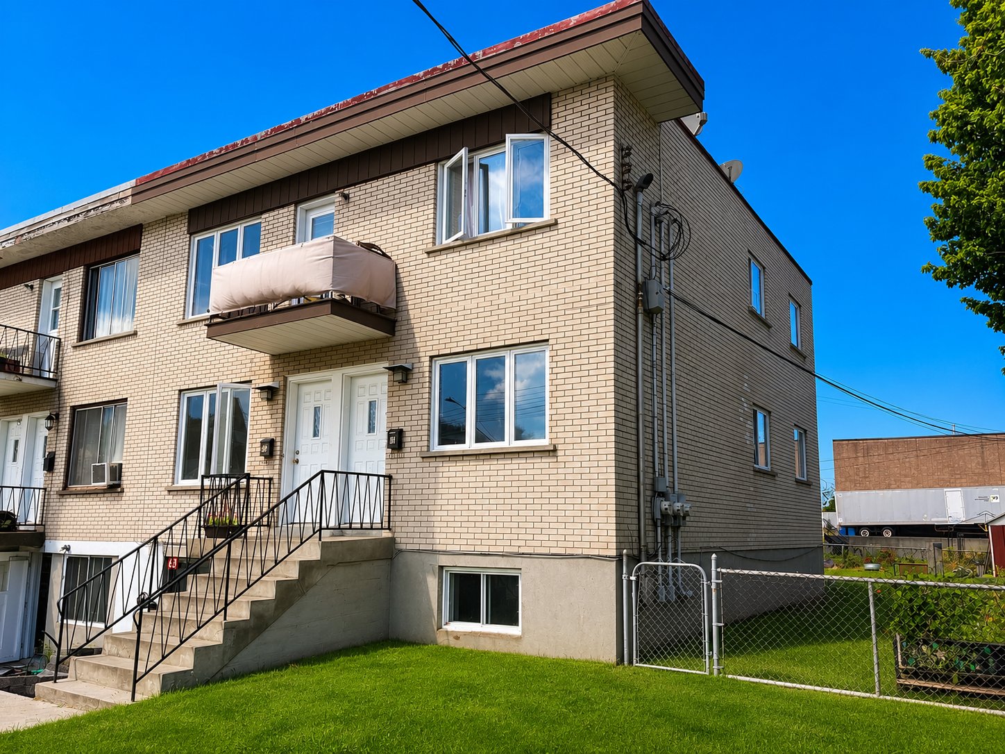 61 Rue Ste-Anne — photo 1