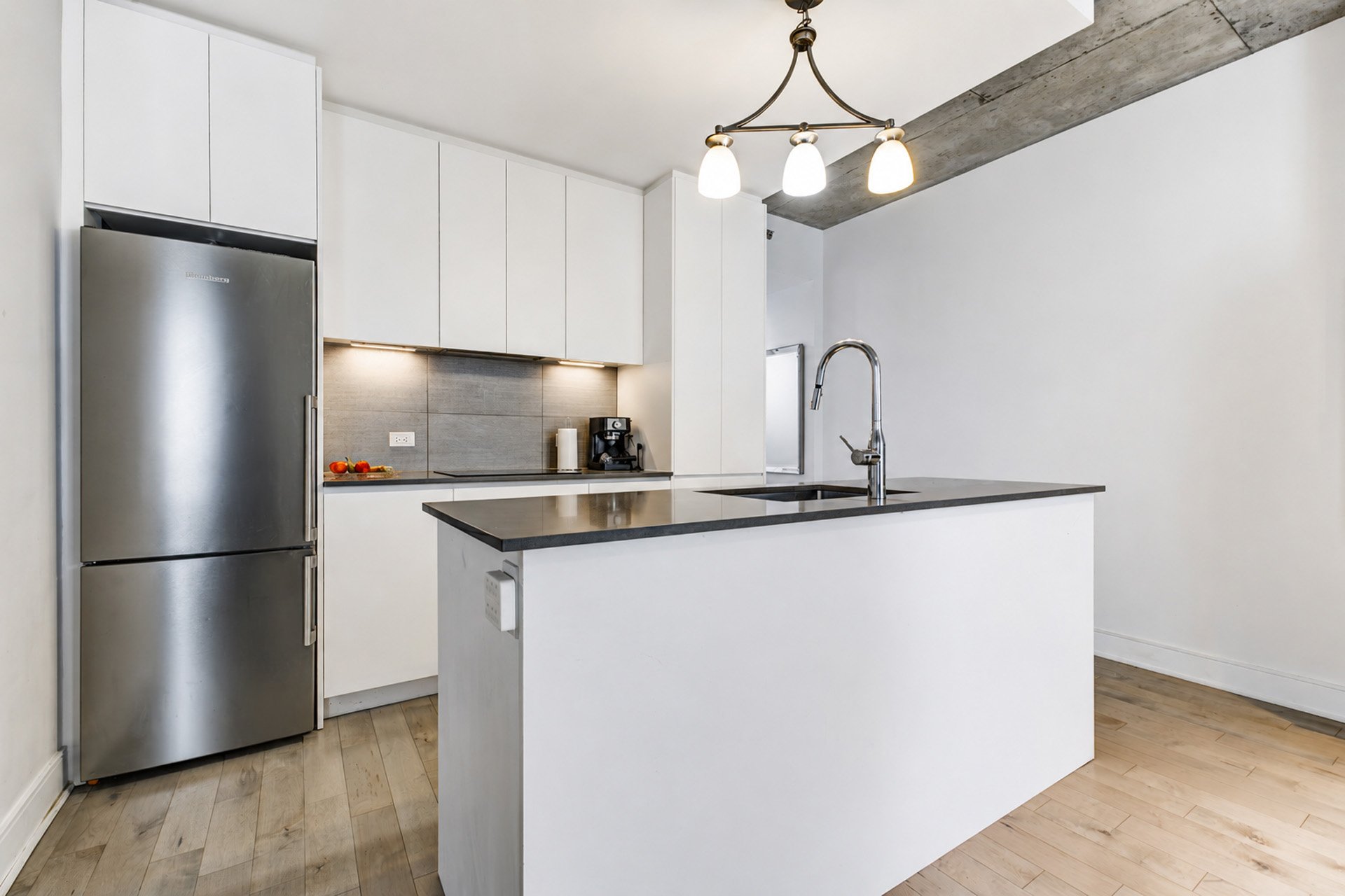 2320 Rue Tupper — photo 3