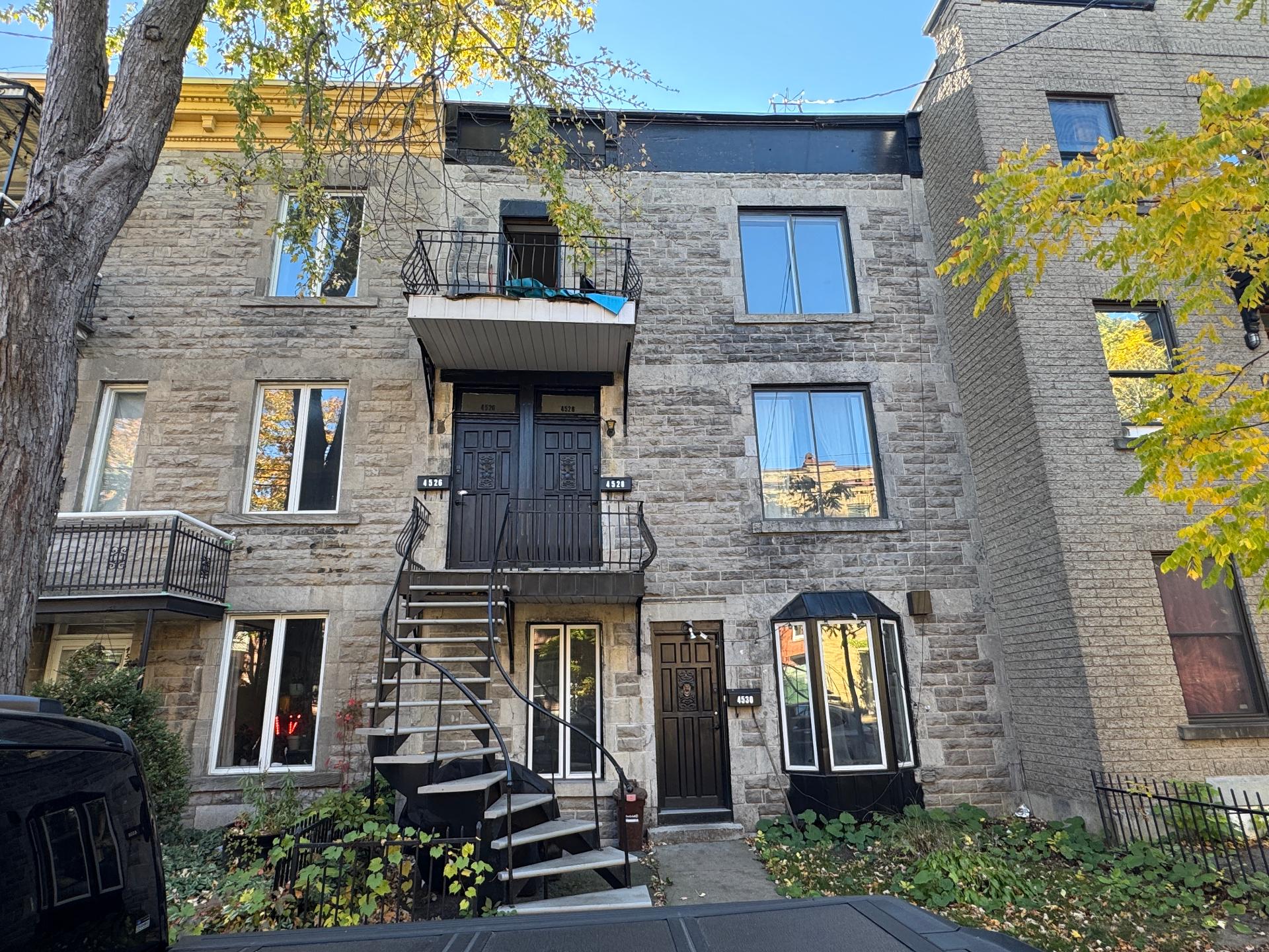 4528 Rue Chambord — photo 1