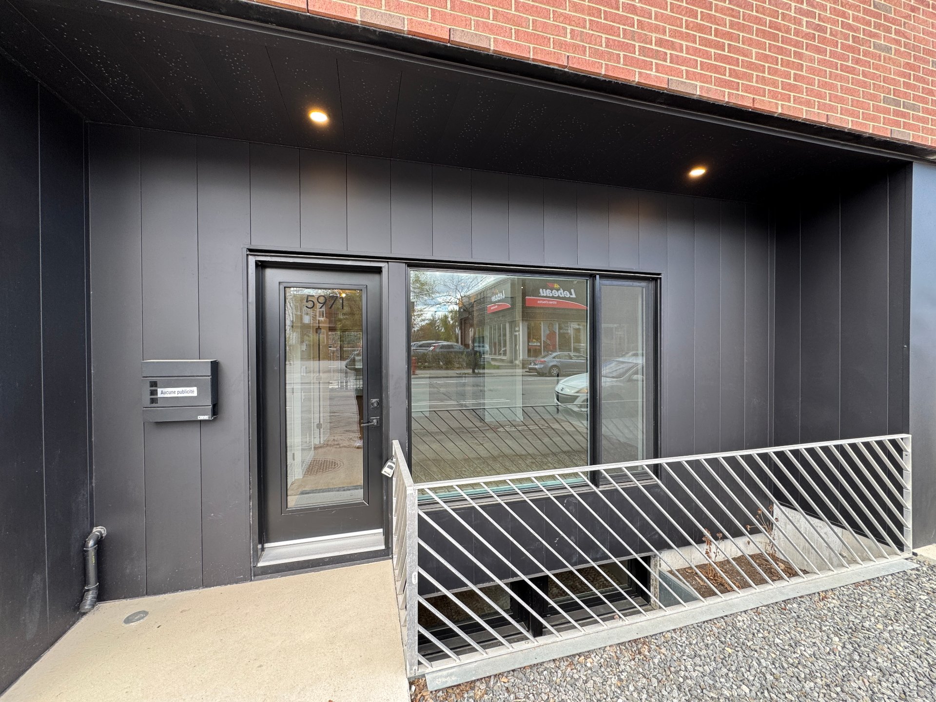 5971 Av. Papineau — photo 3