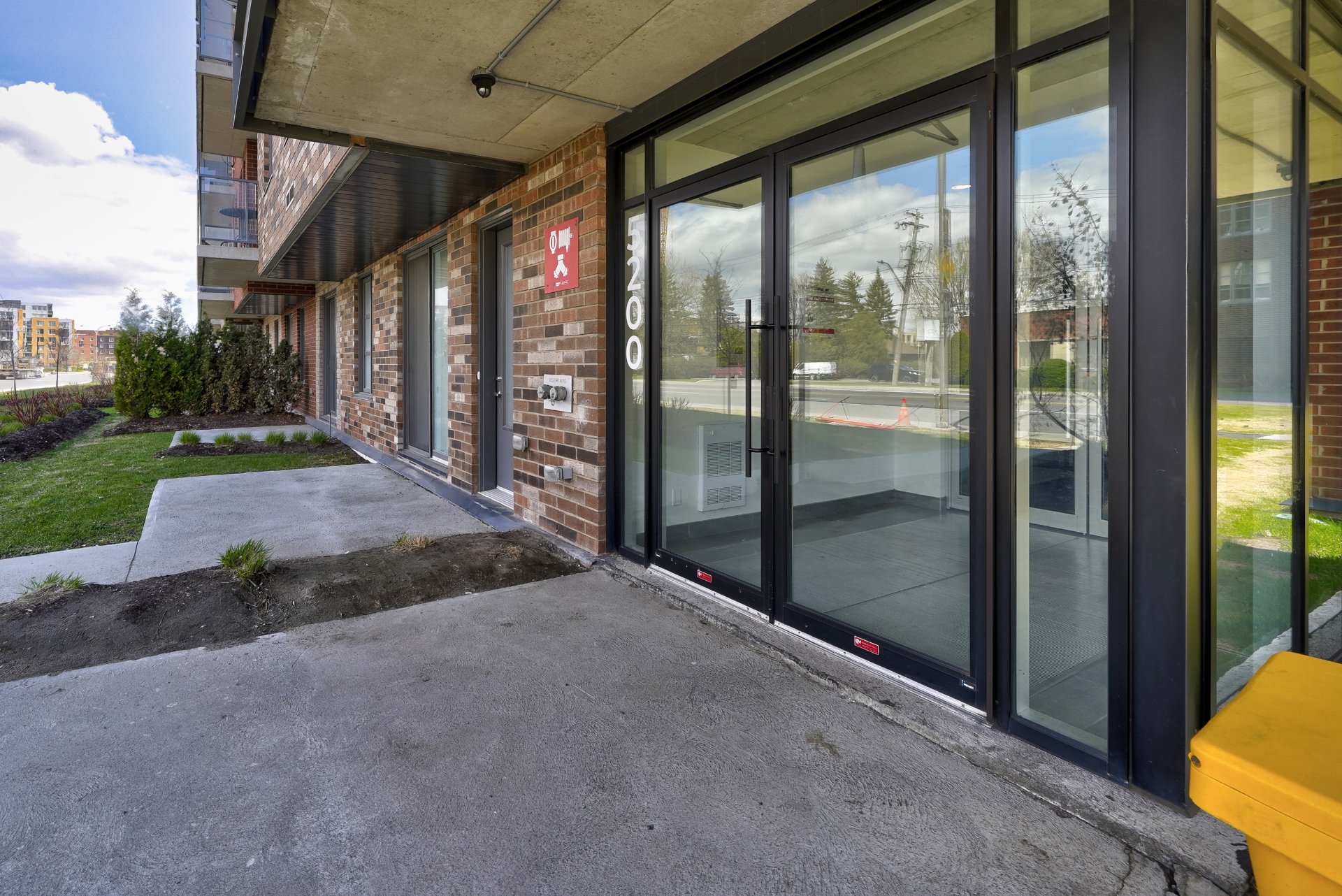 5200 Boul. Henri-Bourassa O. — photo 3