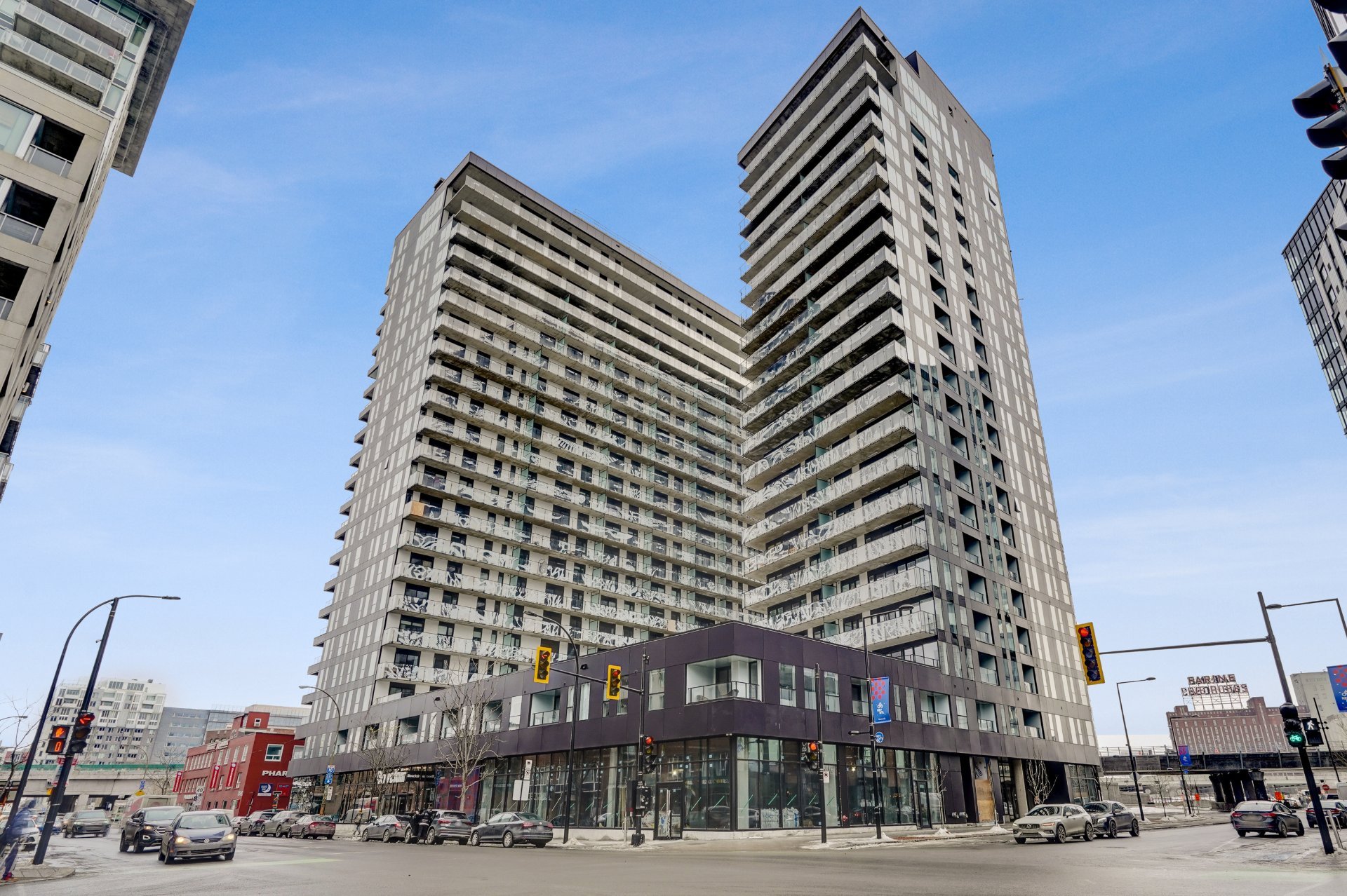 101 Rue Peel — photo 1