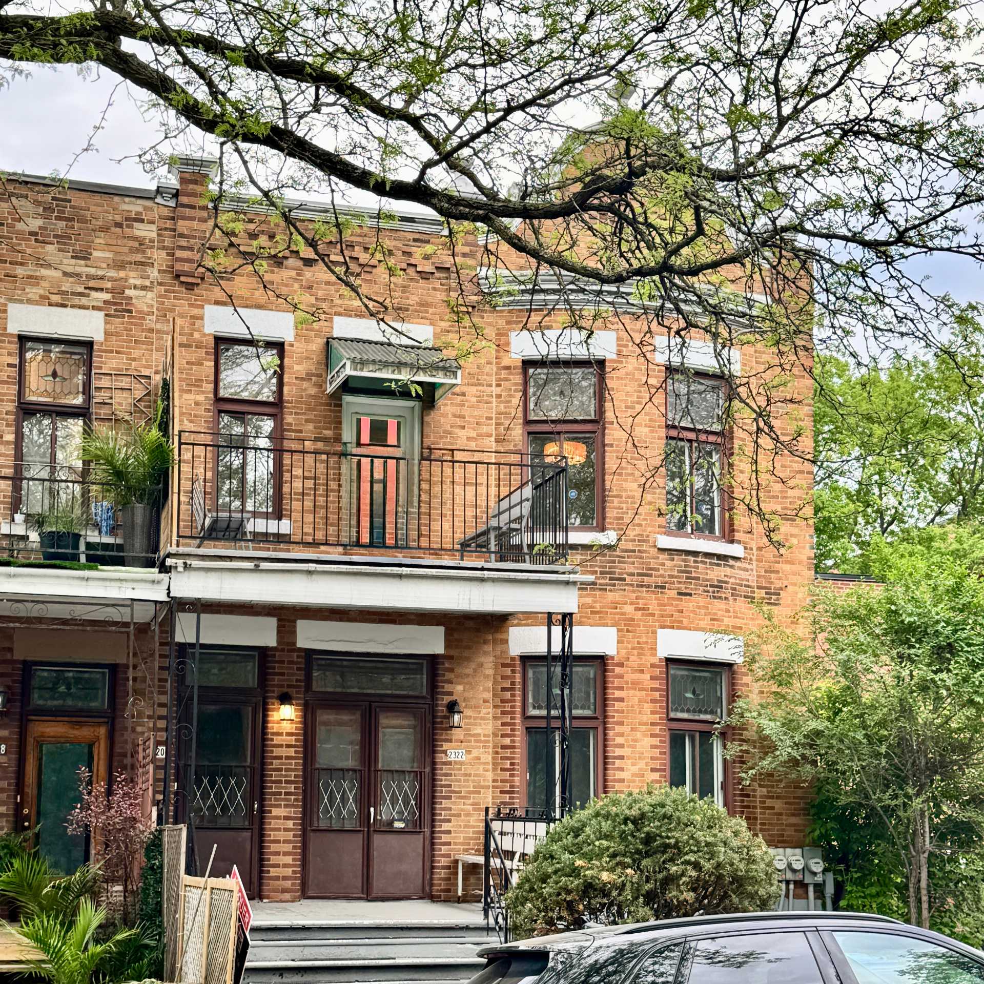 2320 Av. Marcil — photo 1