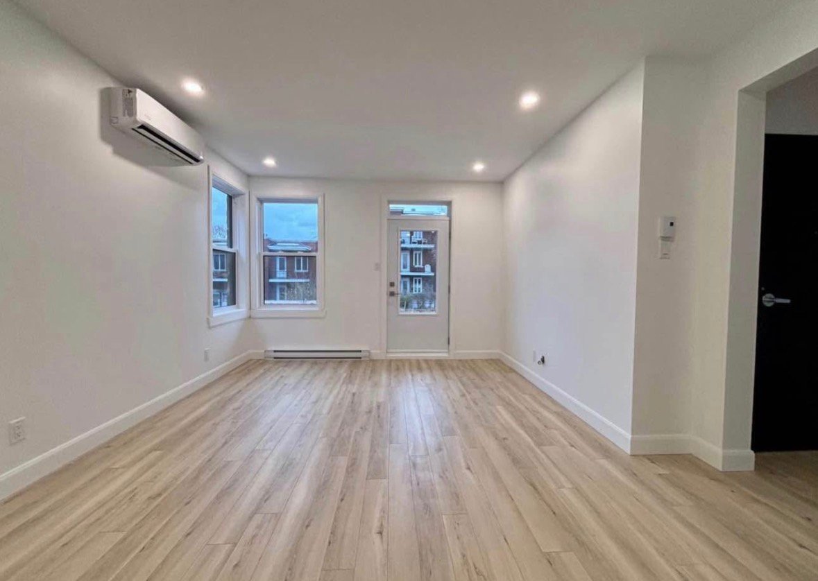 2431 4e Avenue — photo 1