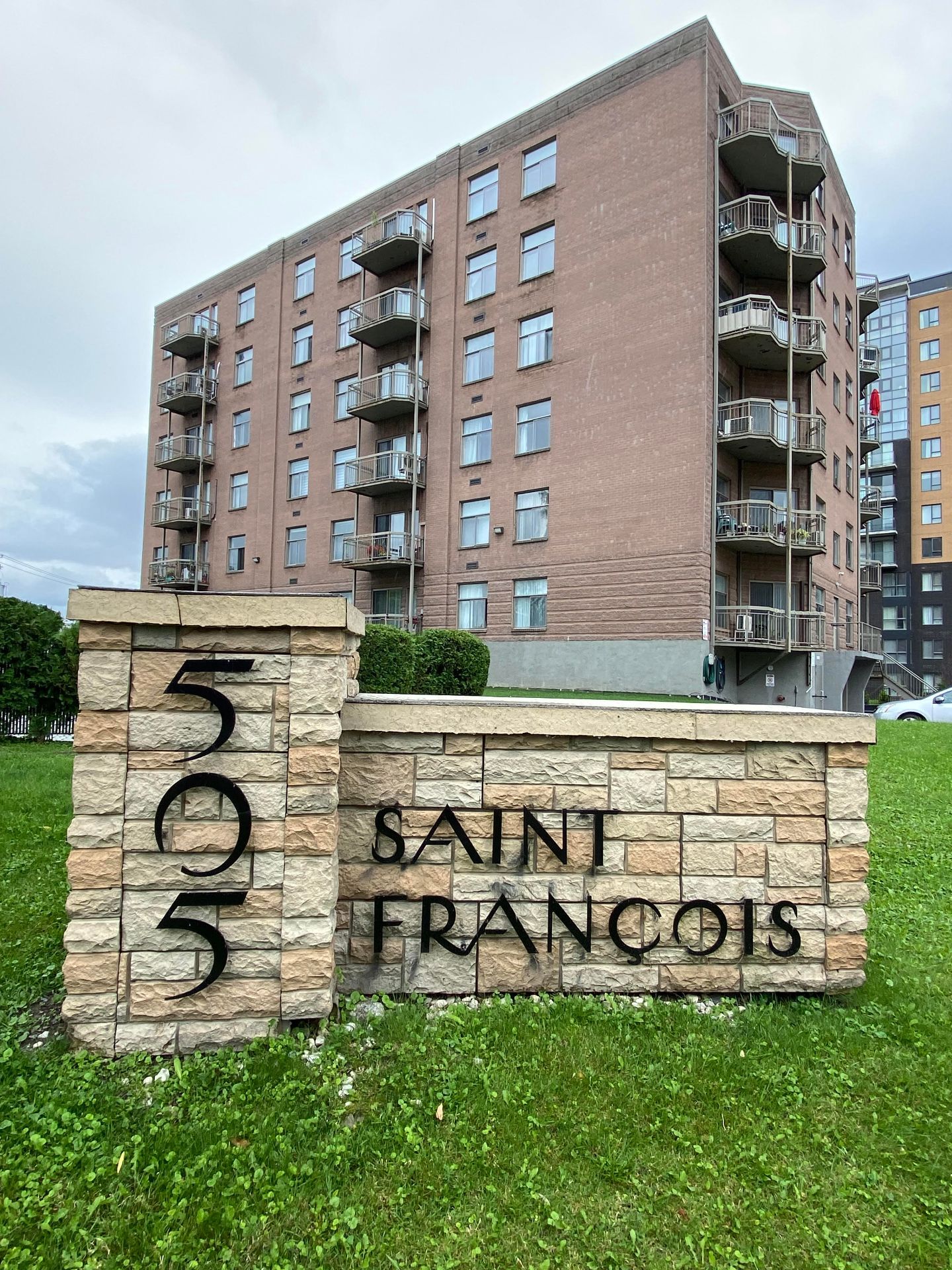 505 Rue St-Francois — photo 2